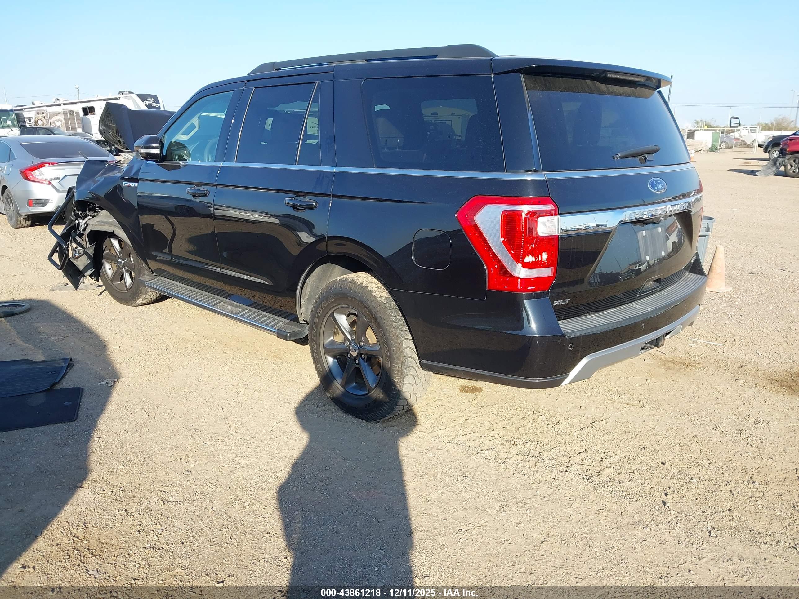 FORD EXPEDITION image 3