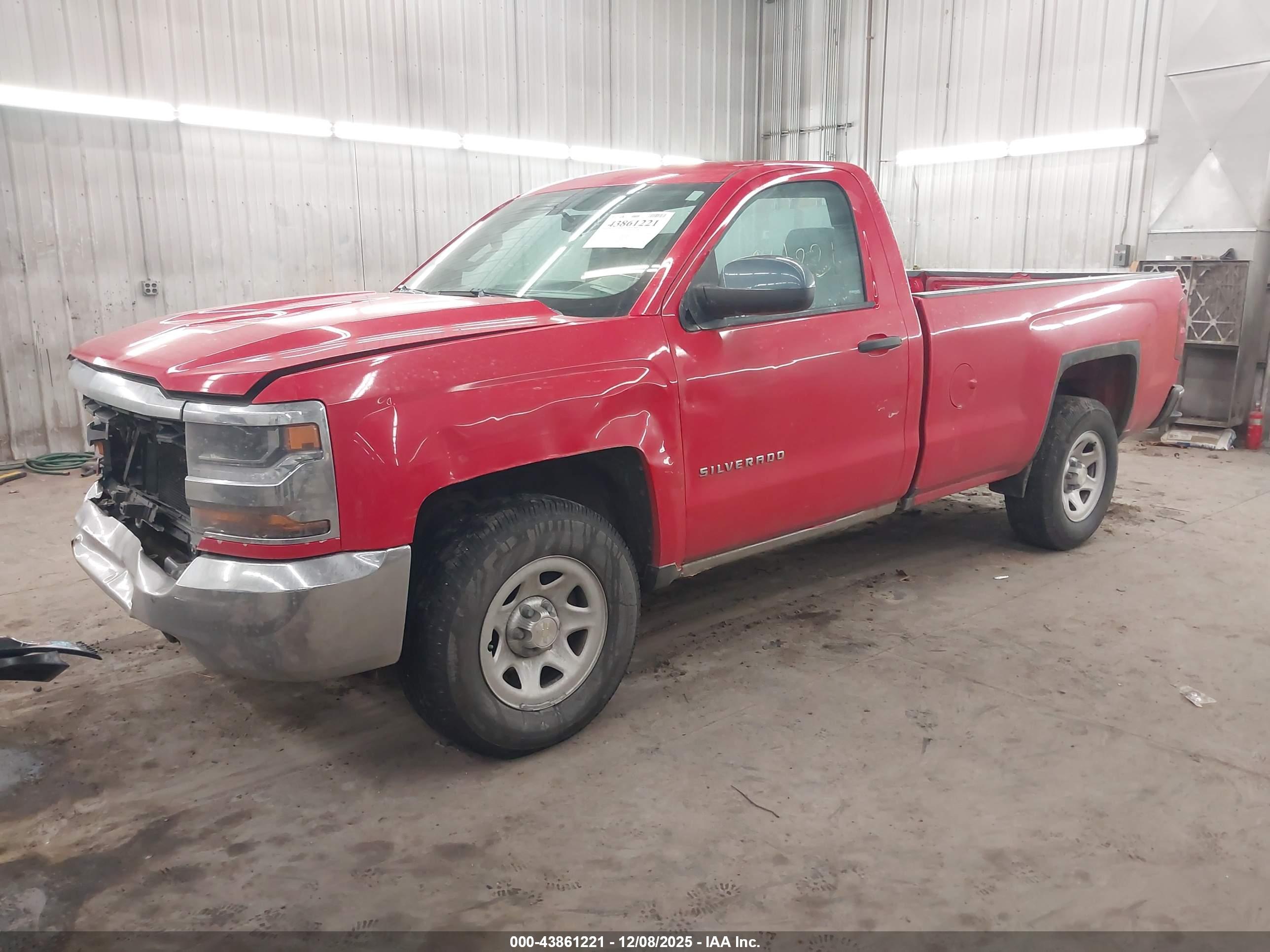 CHEVROLET SILVERADO image 2