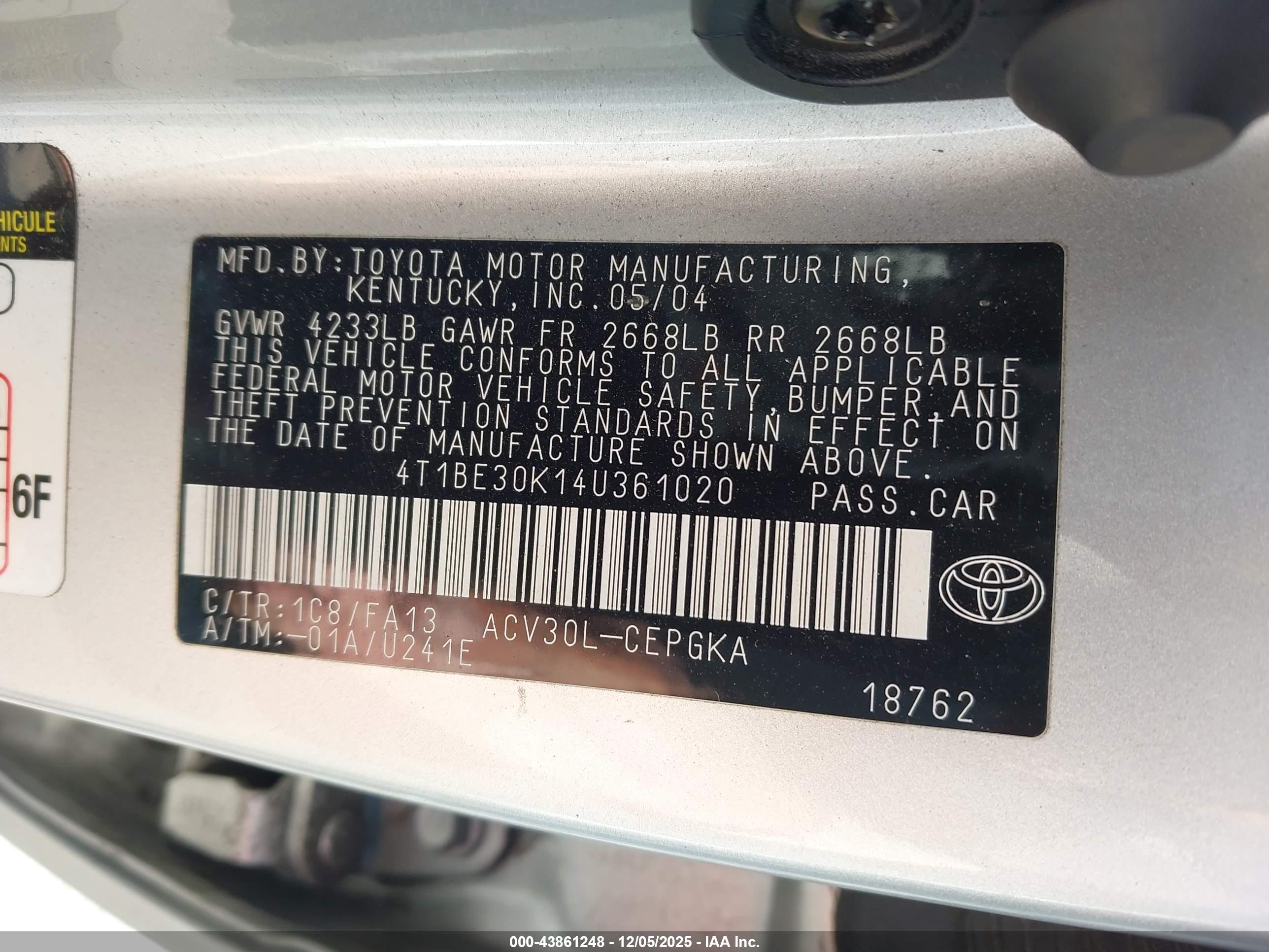 TOYOTA CAMRY image 9