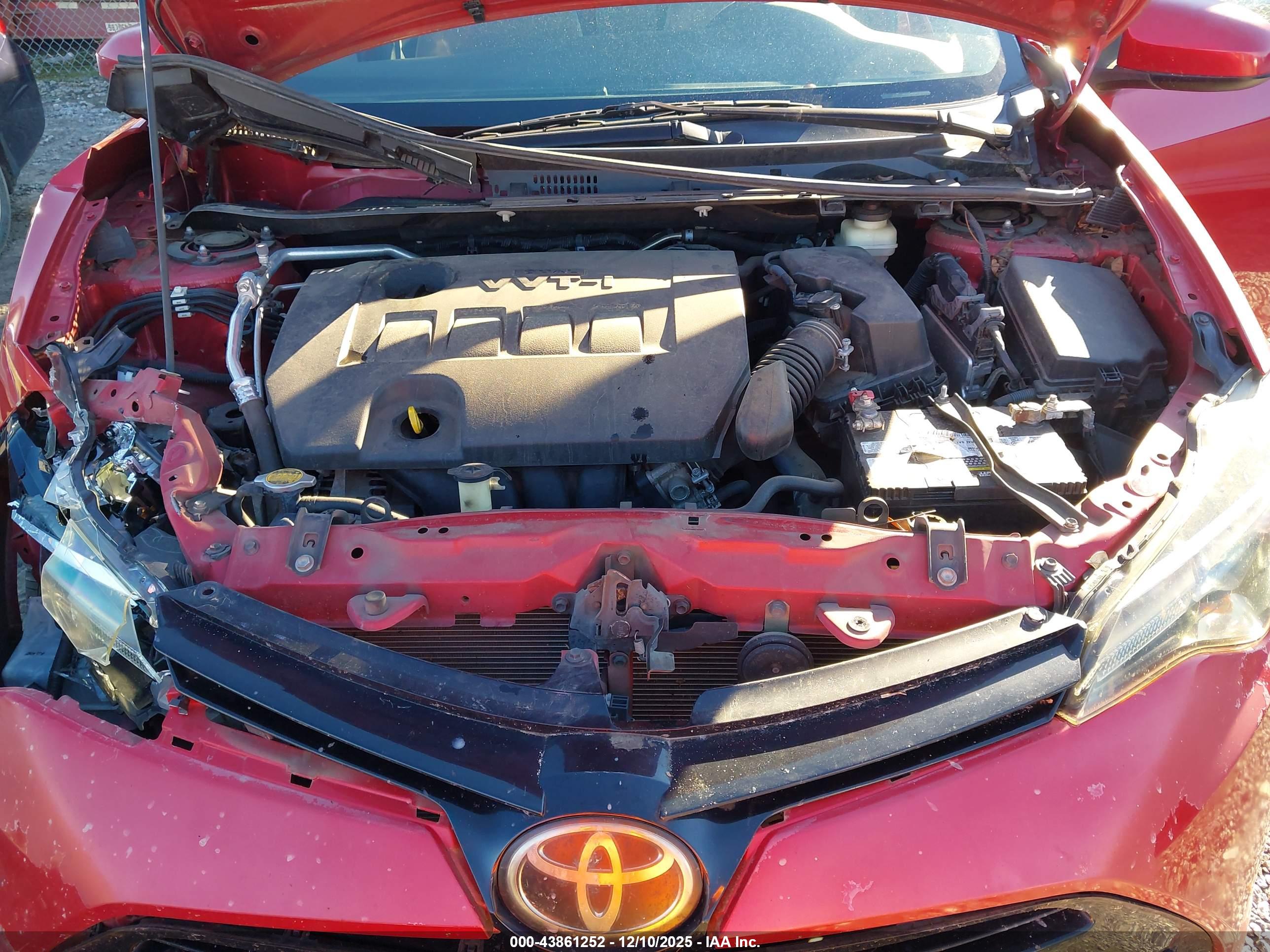 TOYOTA COROLLA image 10