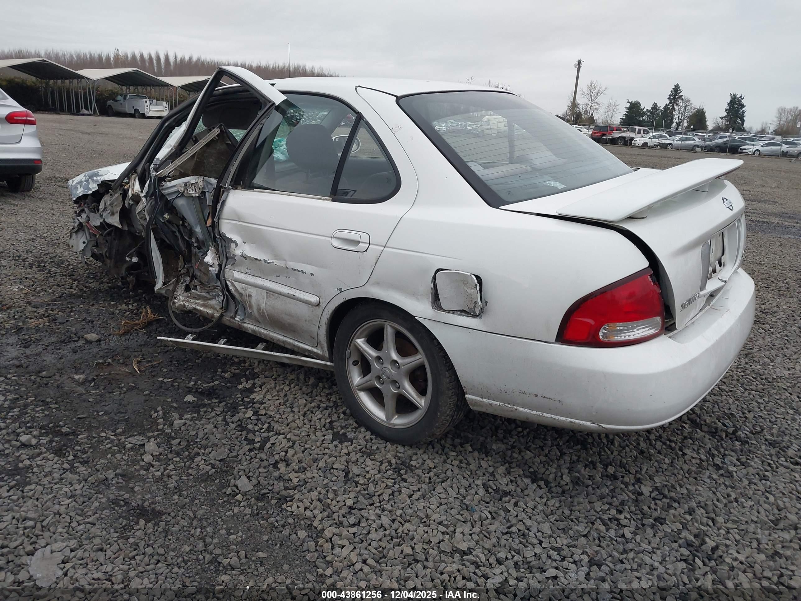 NISSAN SENTRA image 3