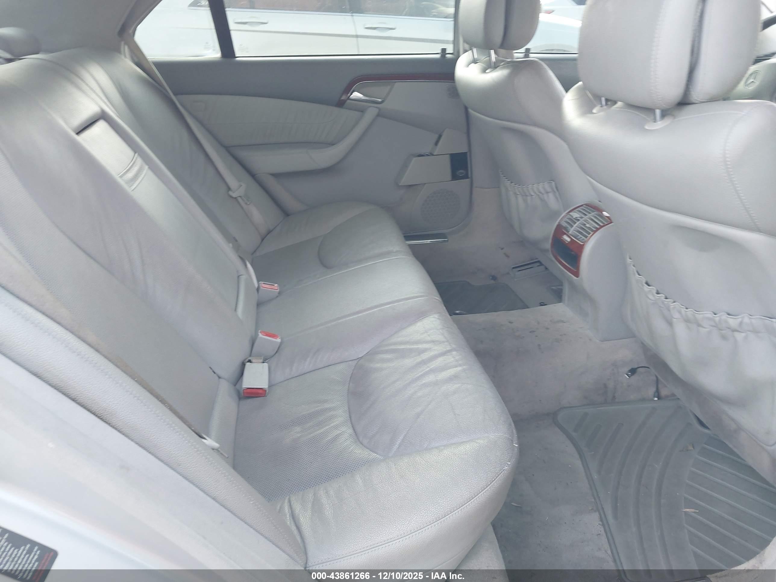 MERCEDES-BENZ S image 8