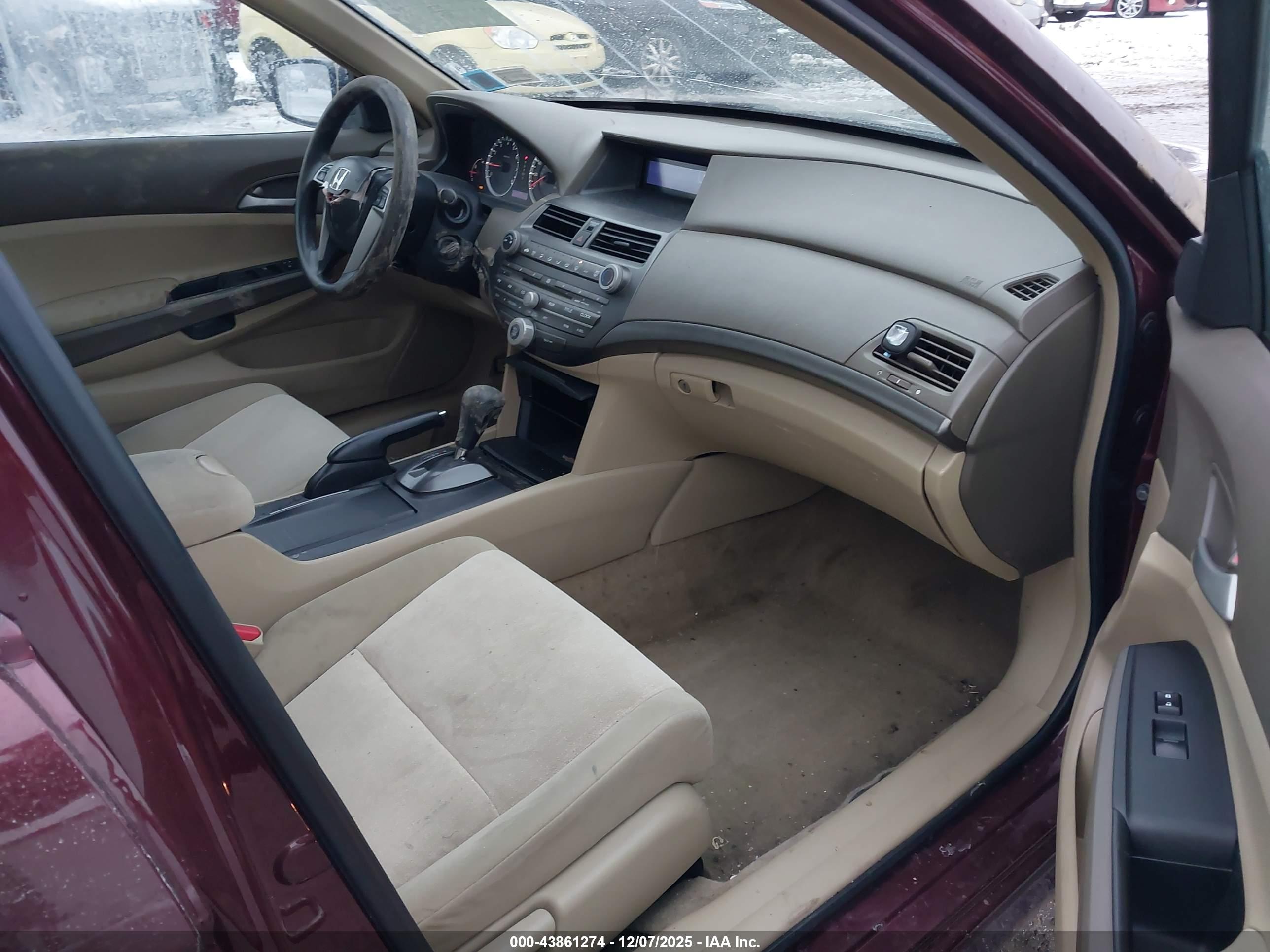 HONDA ACCORD image 5