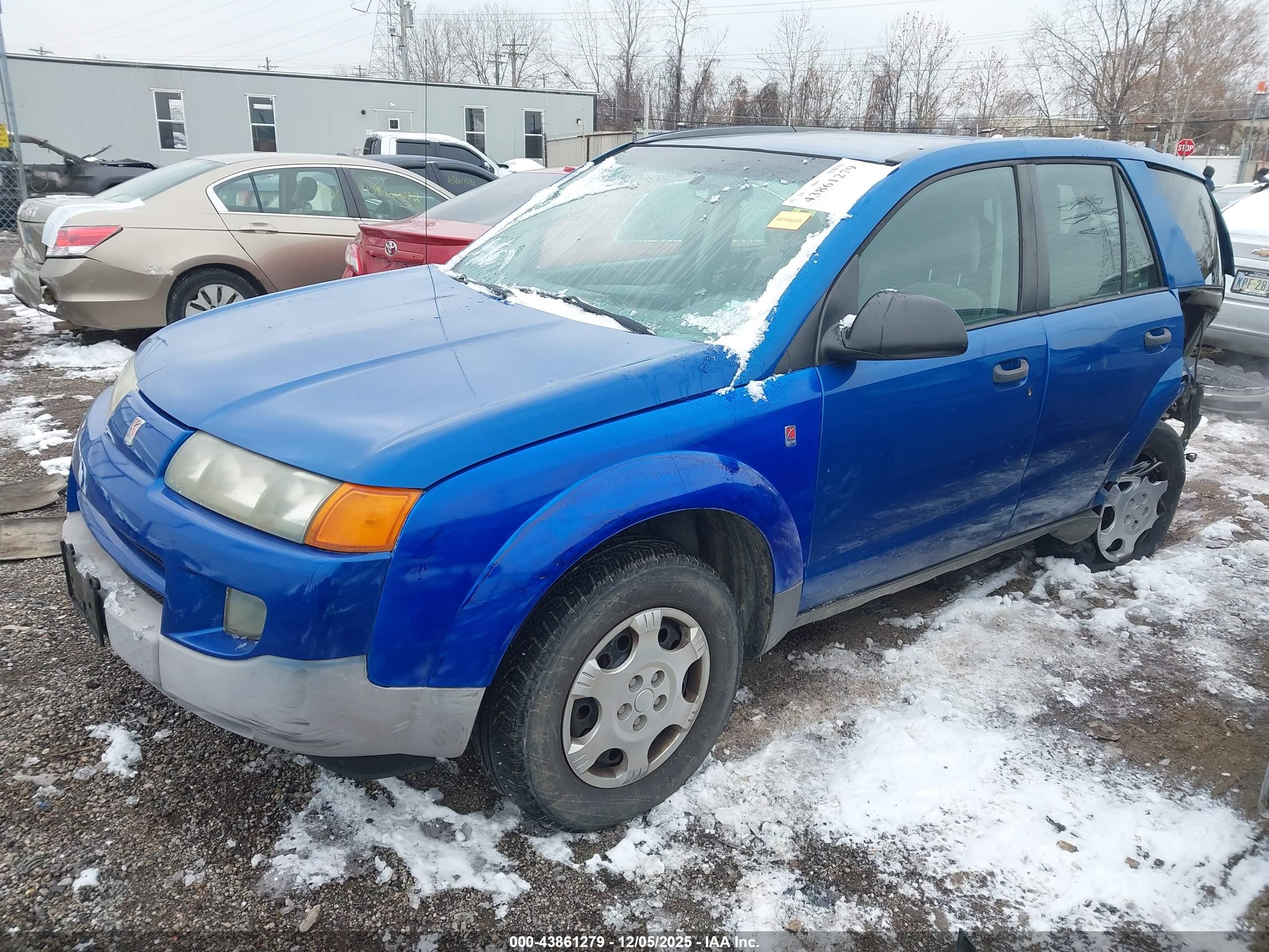 SATURN VUE image 2