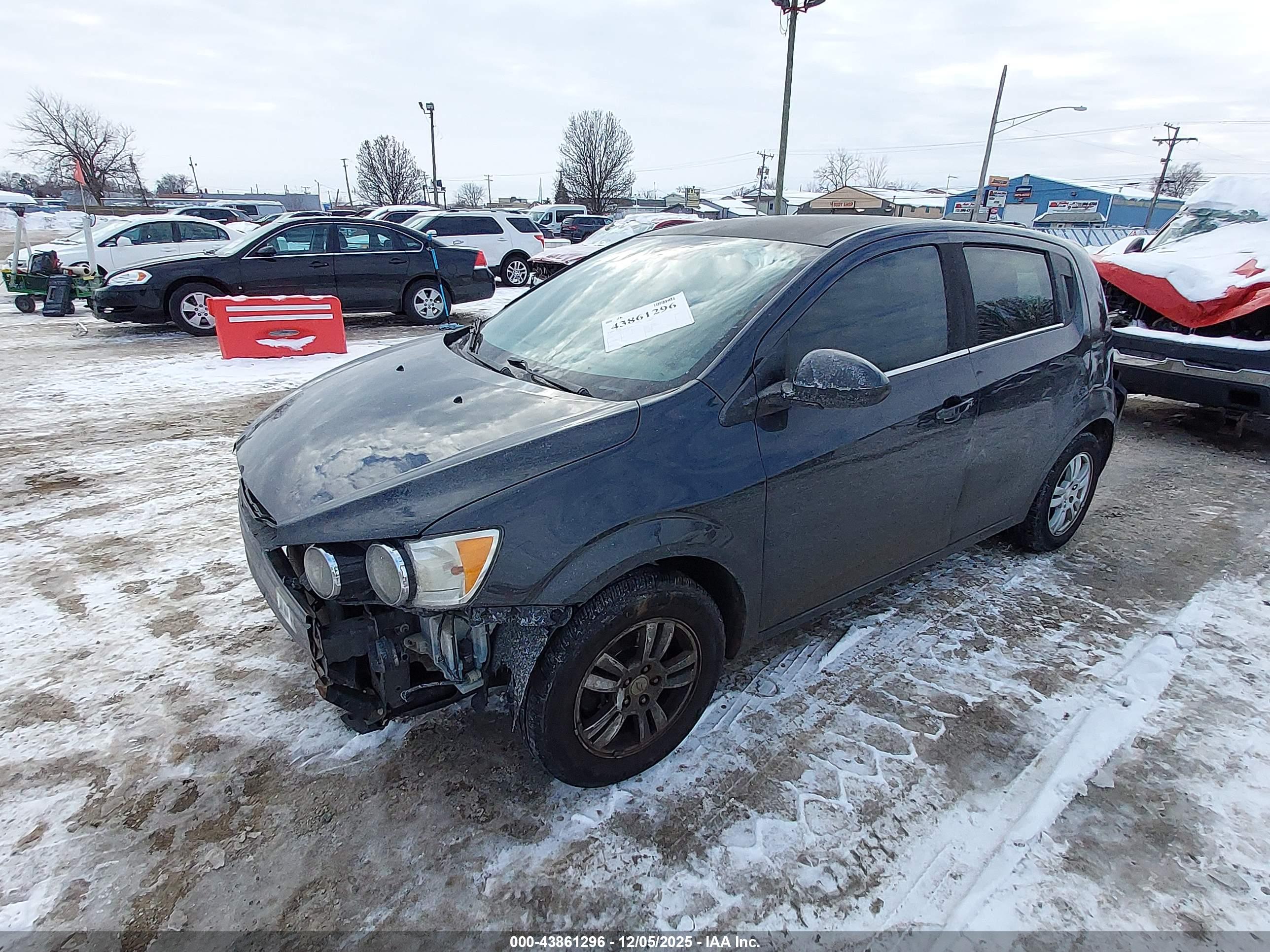 CHEVROLET SONIC image 2