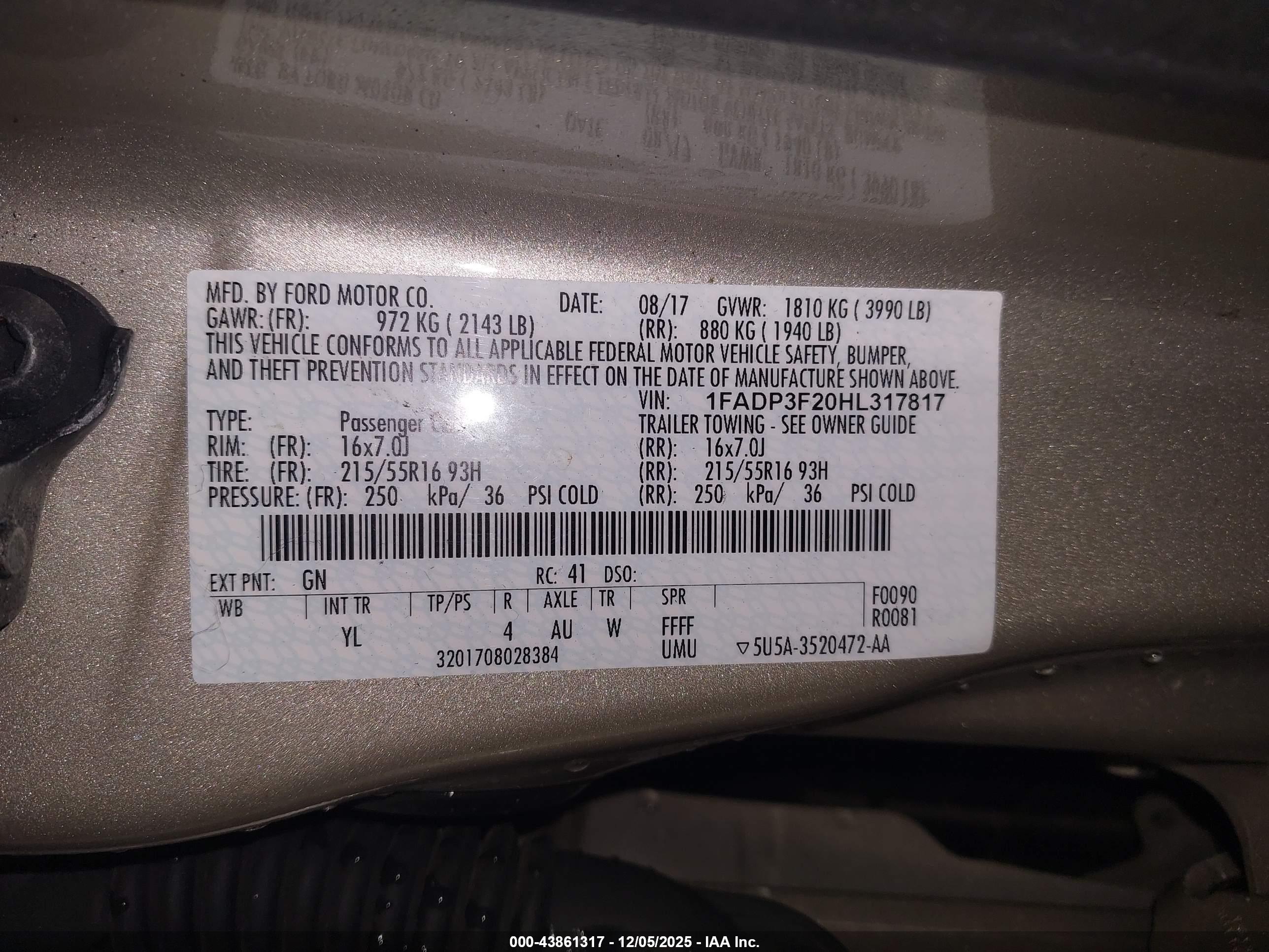 FORD FOCUS image 9