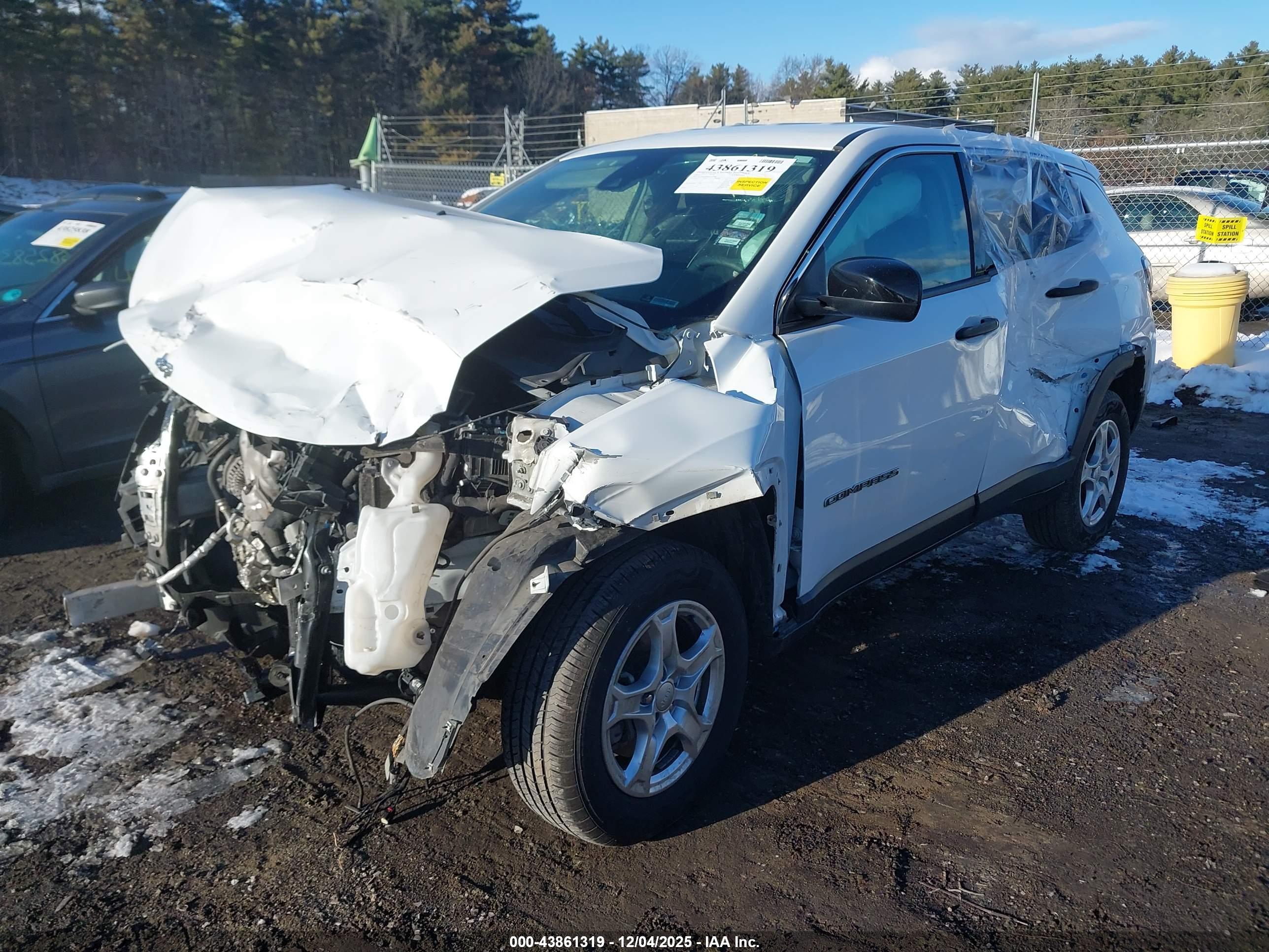 JEEP COMPASS image 2