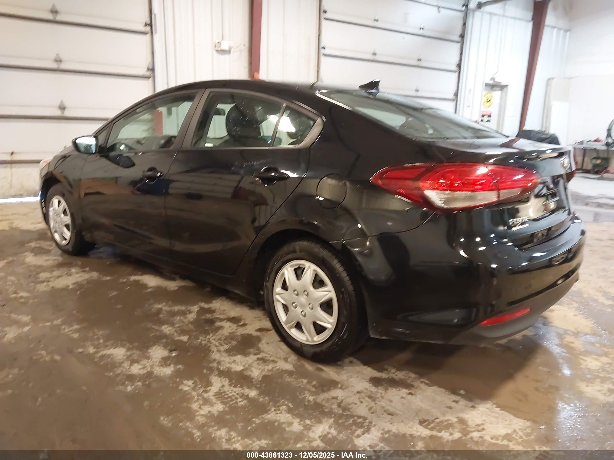 KIA FORTE image 3
