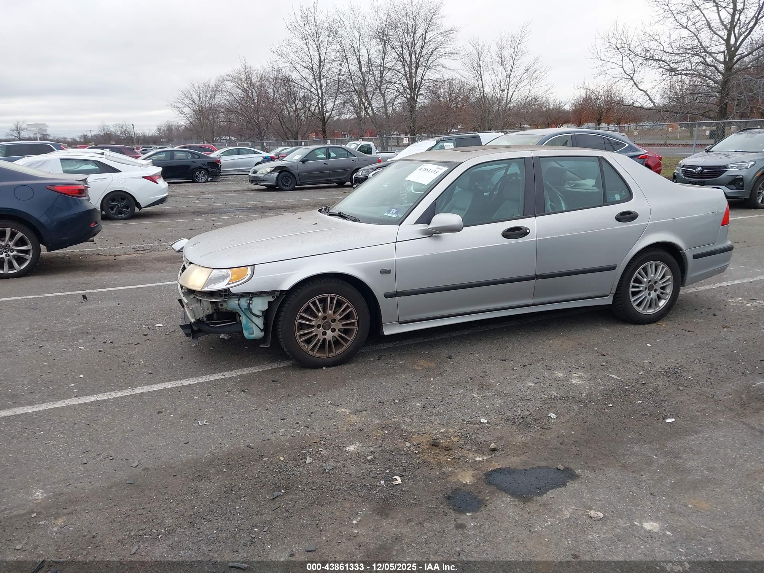 SAAB 9-5 image 2