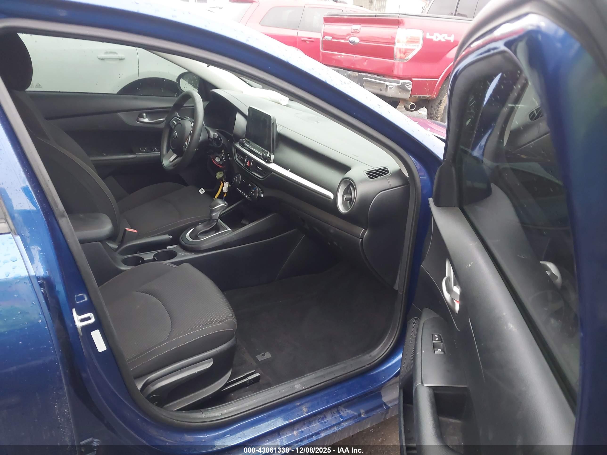 KIA FORTE image 5