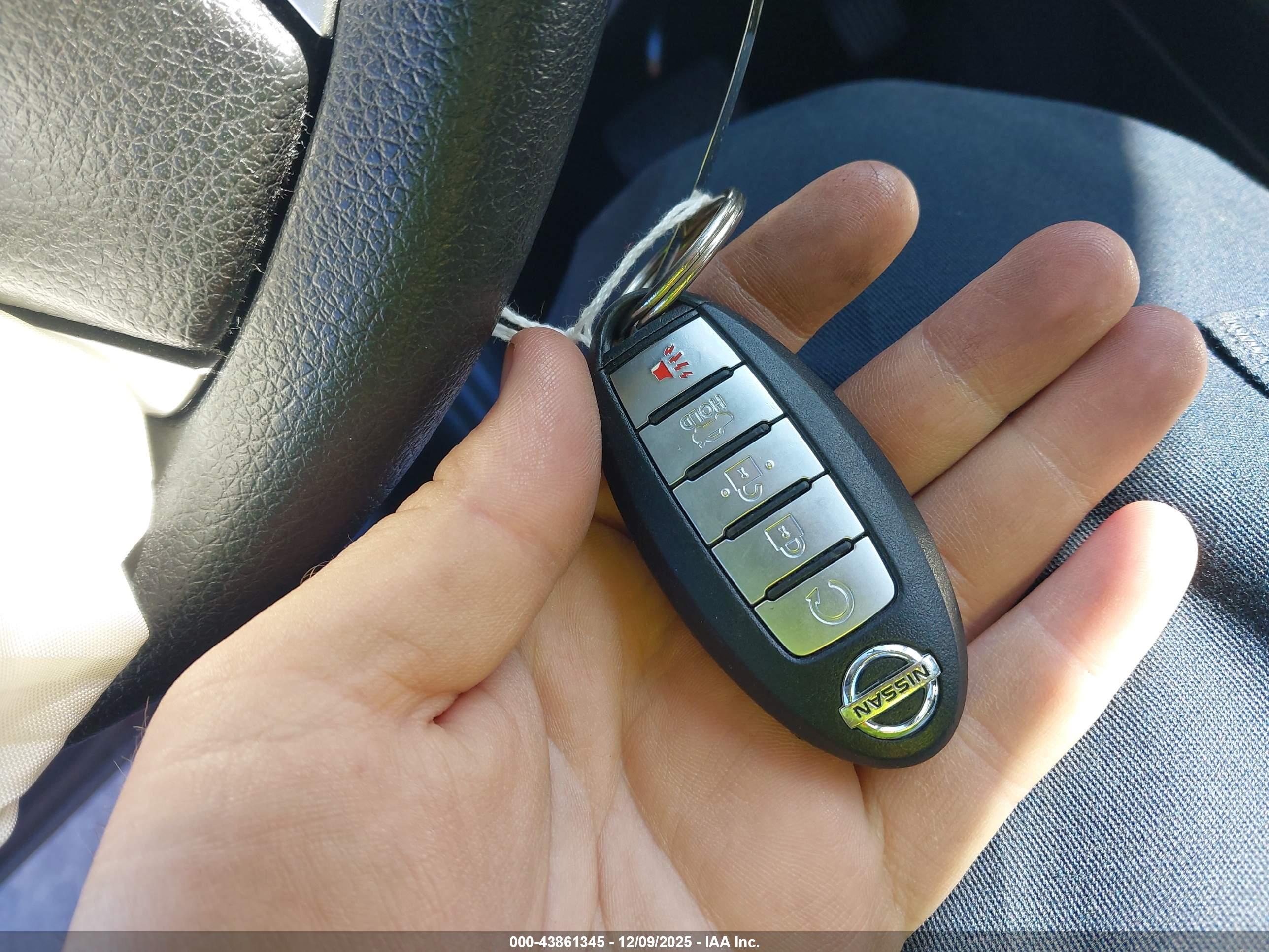 NISSAN ALTIMA image 11