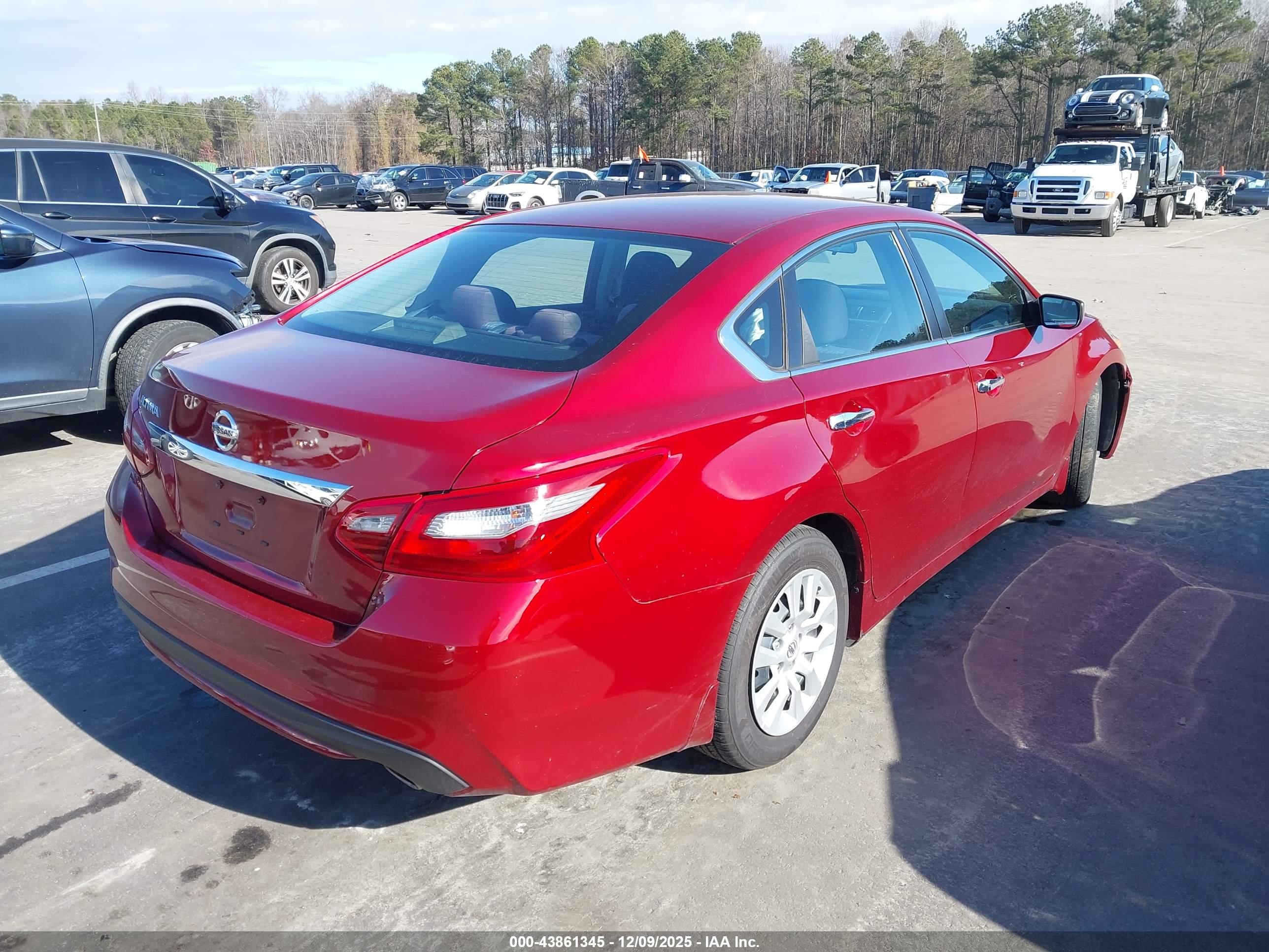 NISSAN ALTIMA image 4