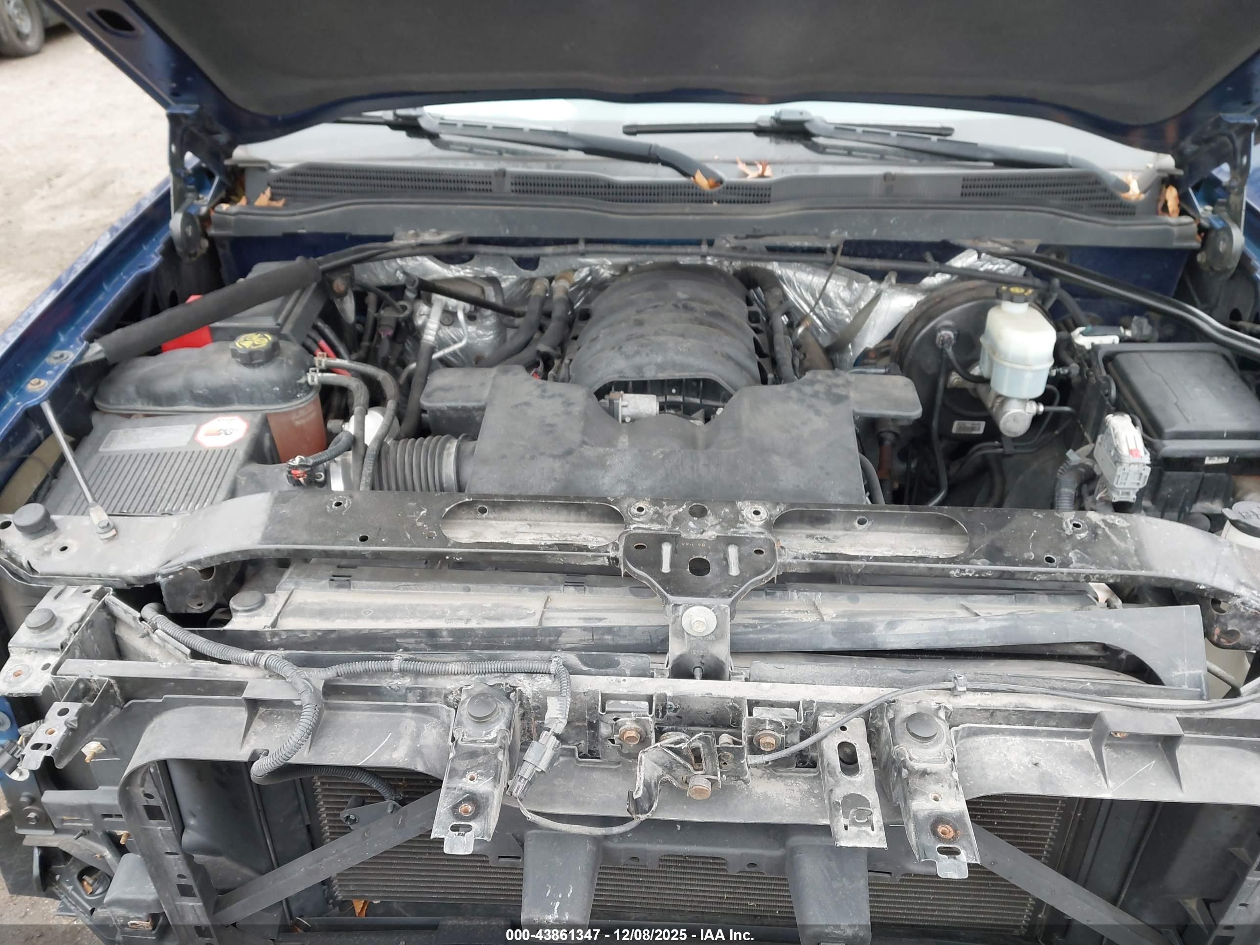 CHEVROLET SILVERADO image 10