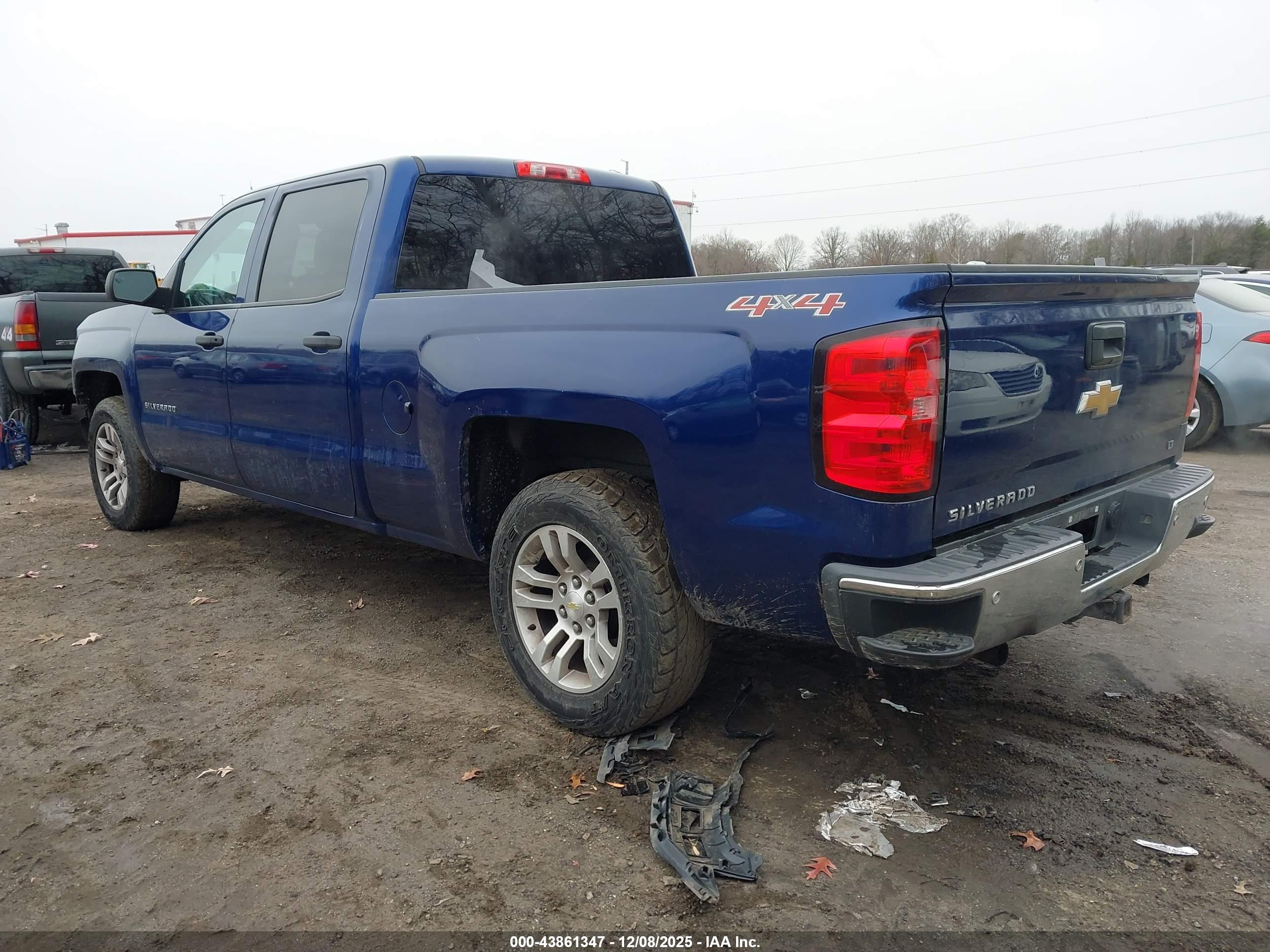 CHEVROLET SILVERADO image 3