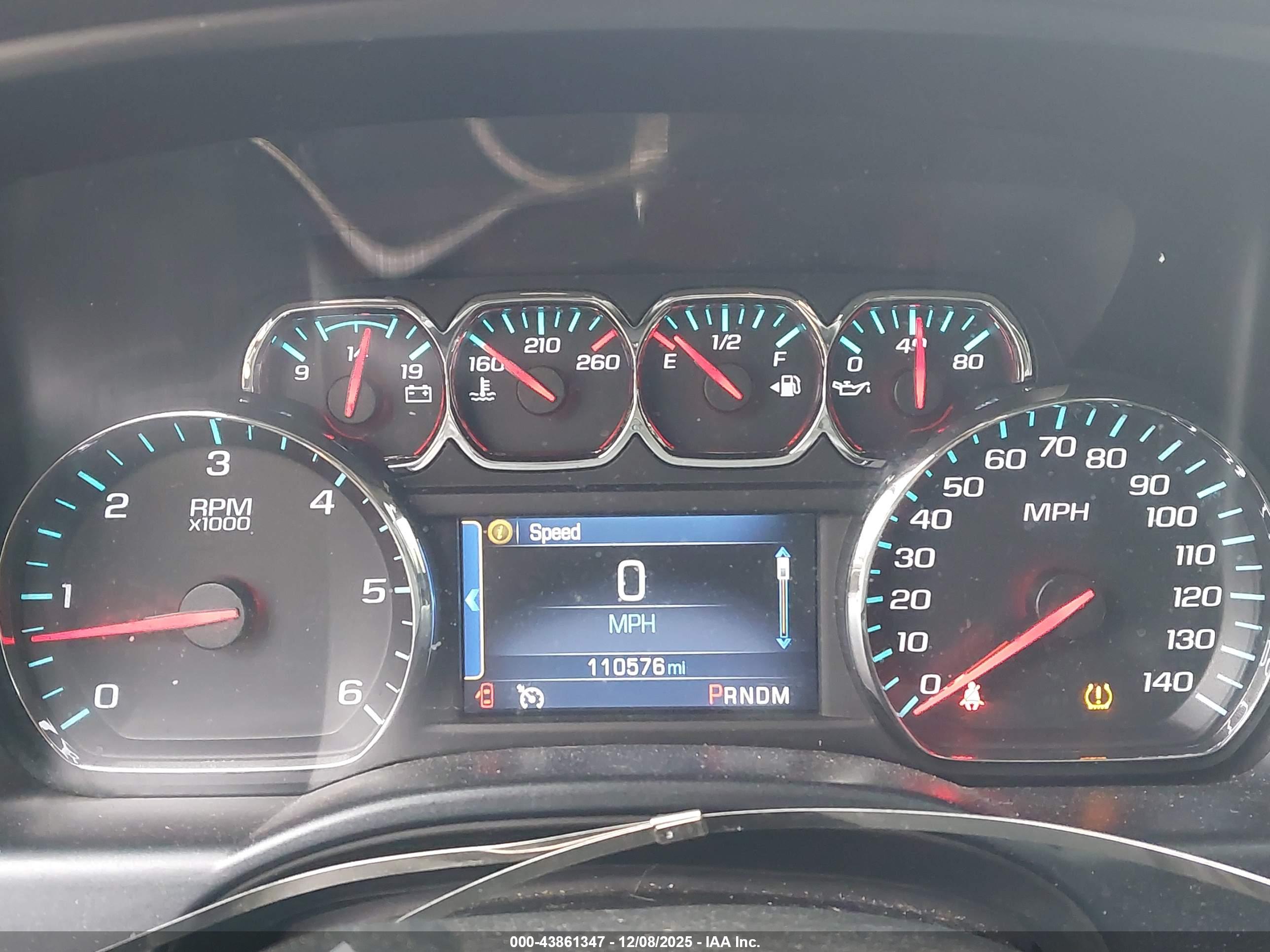 CHEVROLET SILVERADO image 7