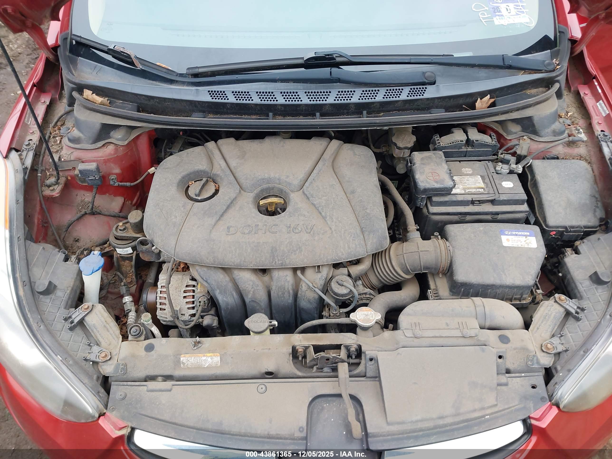 HYUNDAI ELANTRA image 10