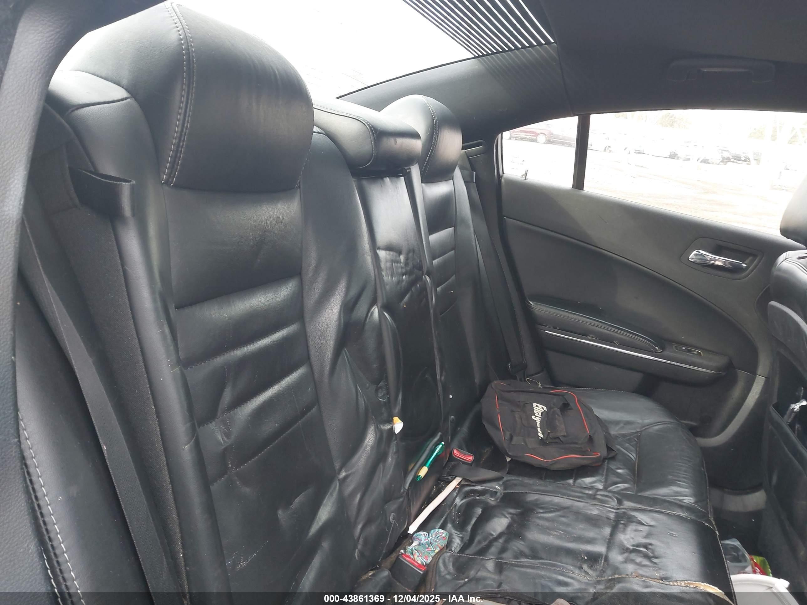 DODGE CHARGER image 8