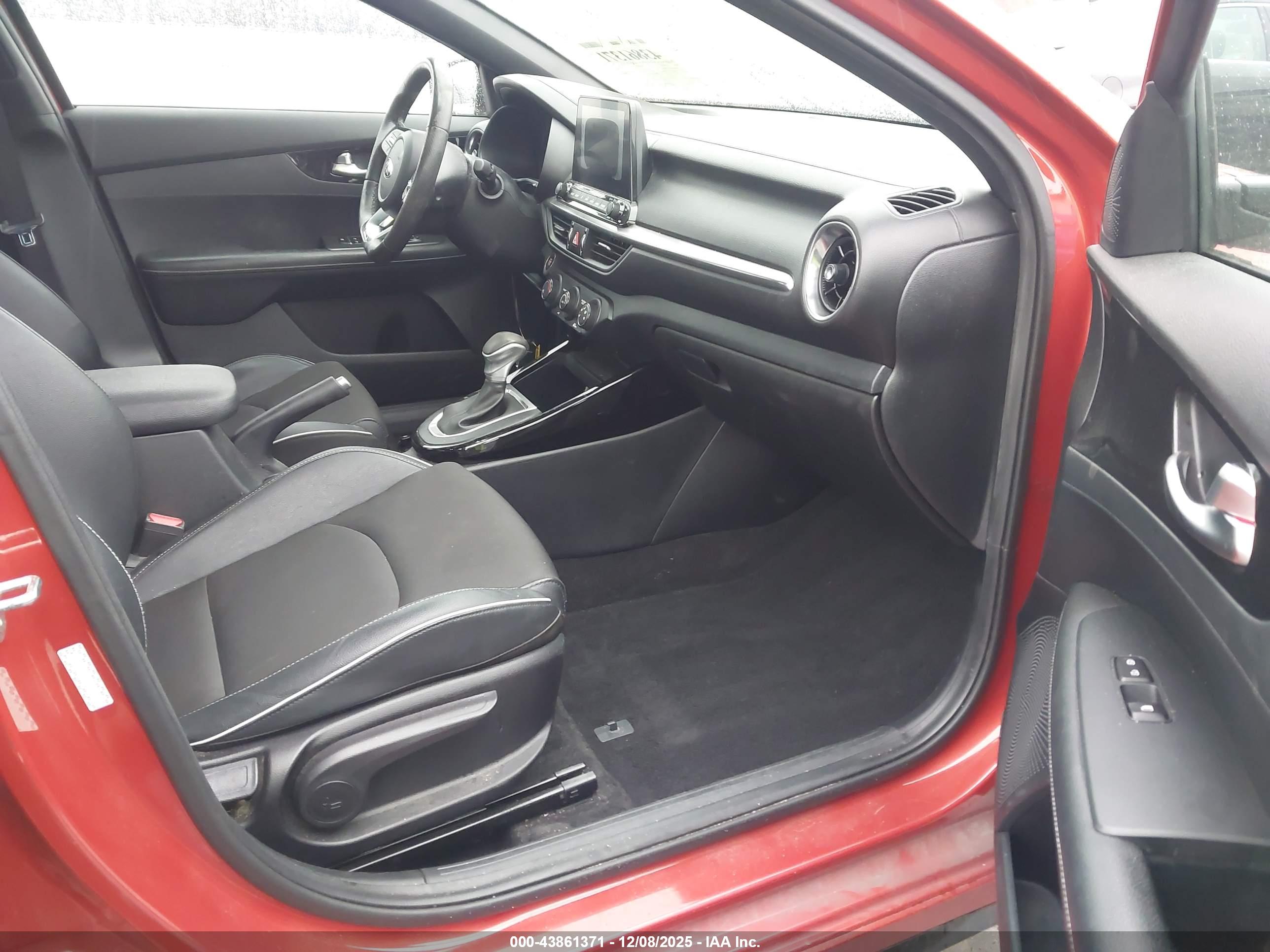 KIA FORTE image 5
