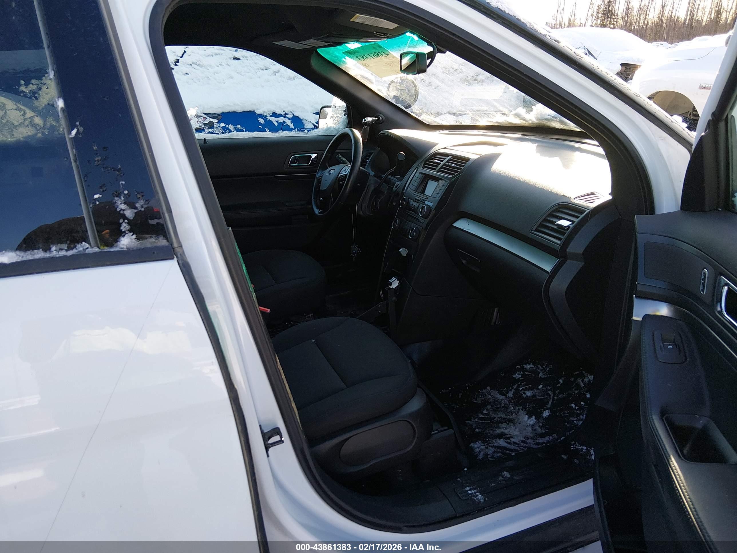 FORD UTILITY image 5