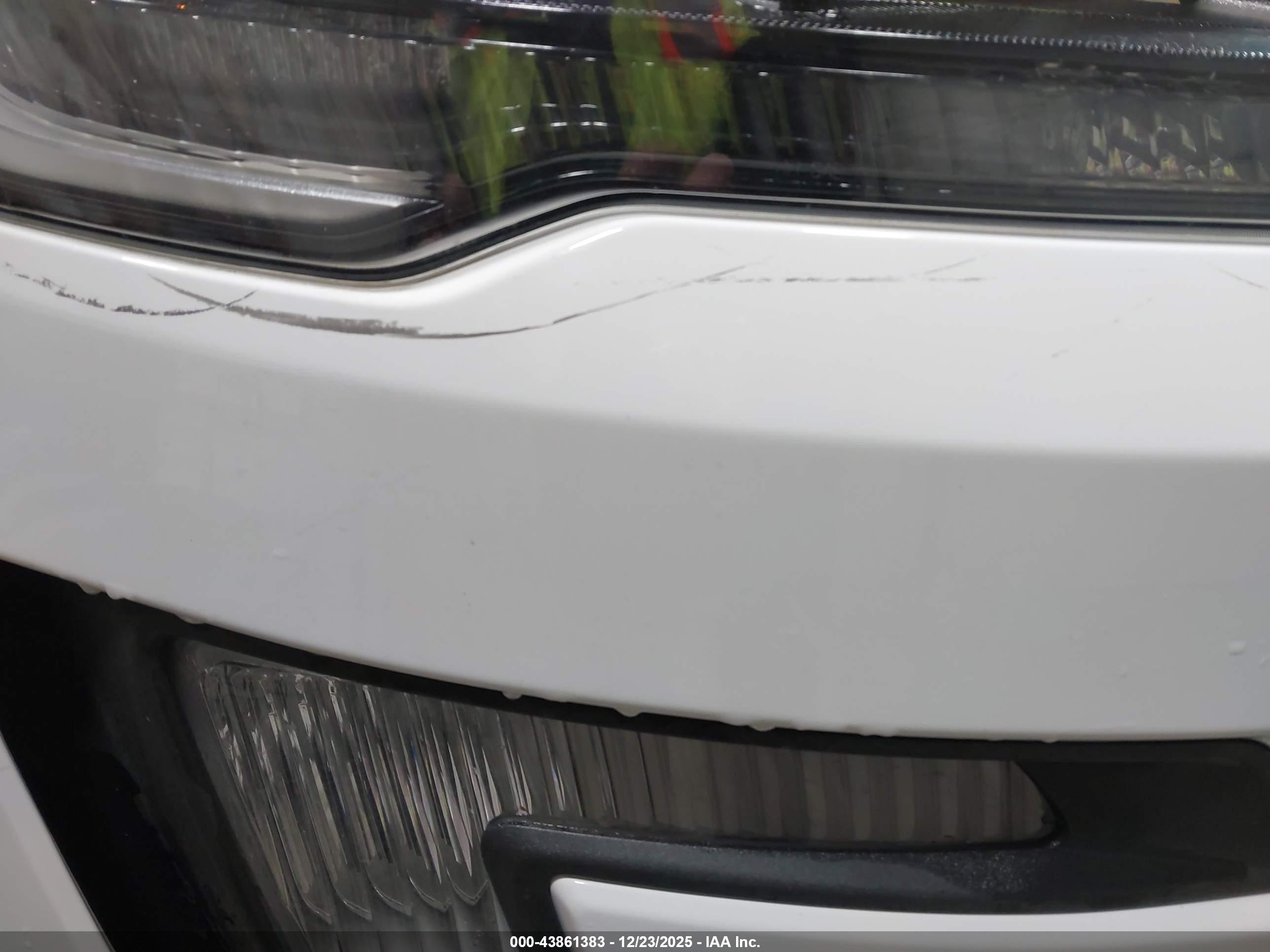 FORD UTILITY image 6