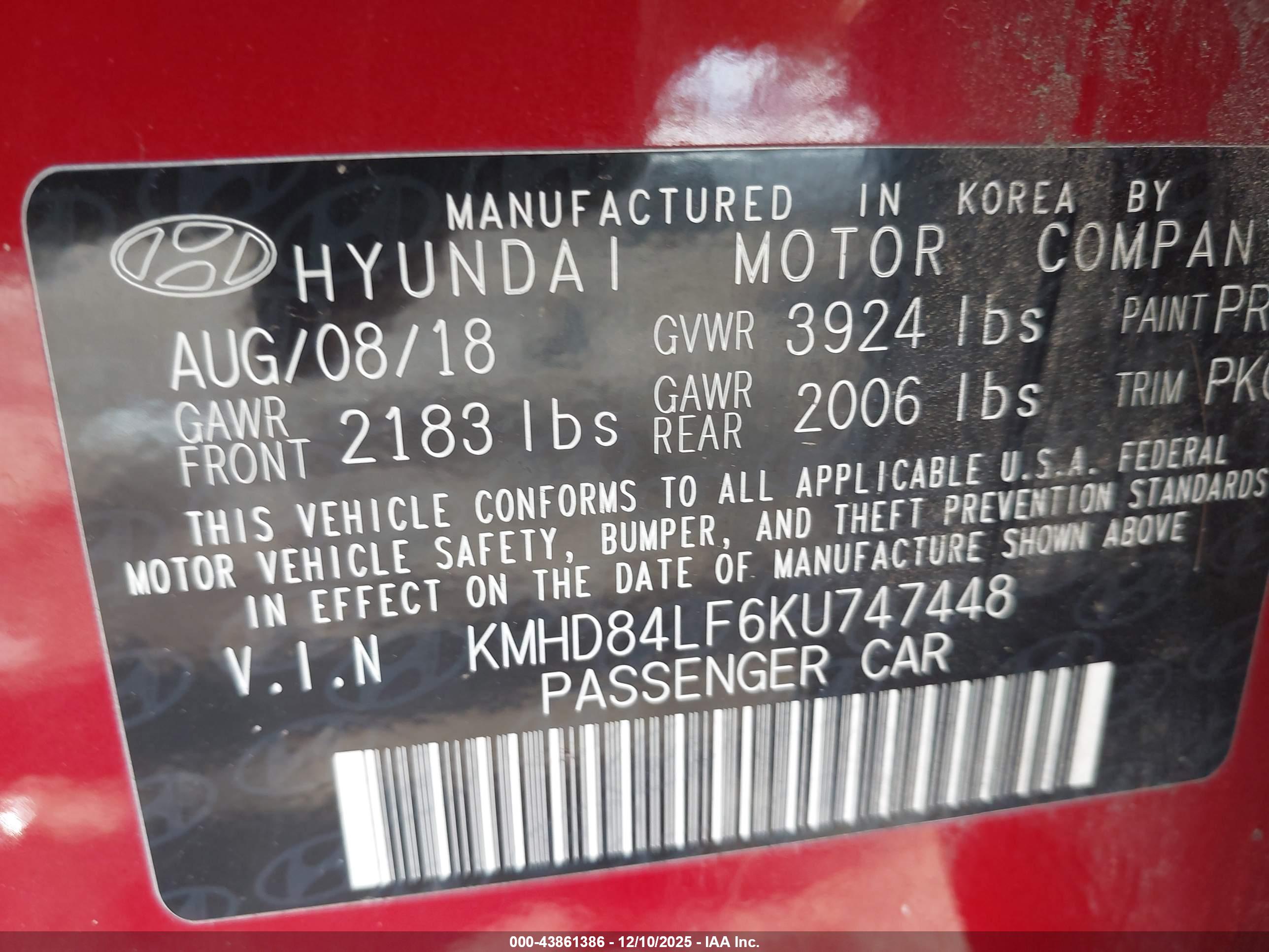 HYUNDAI ELANTRA image 9