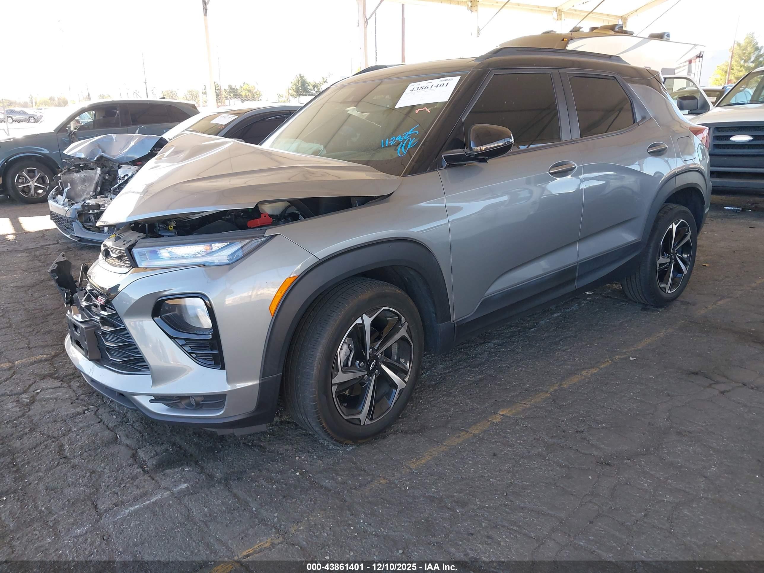 CHEVROLET TRAILBLAZER image 2