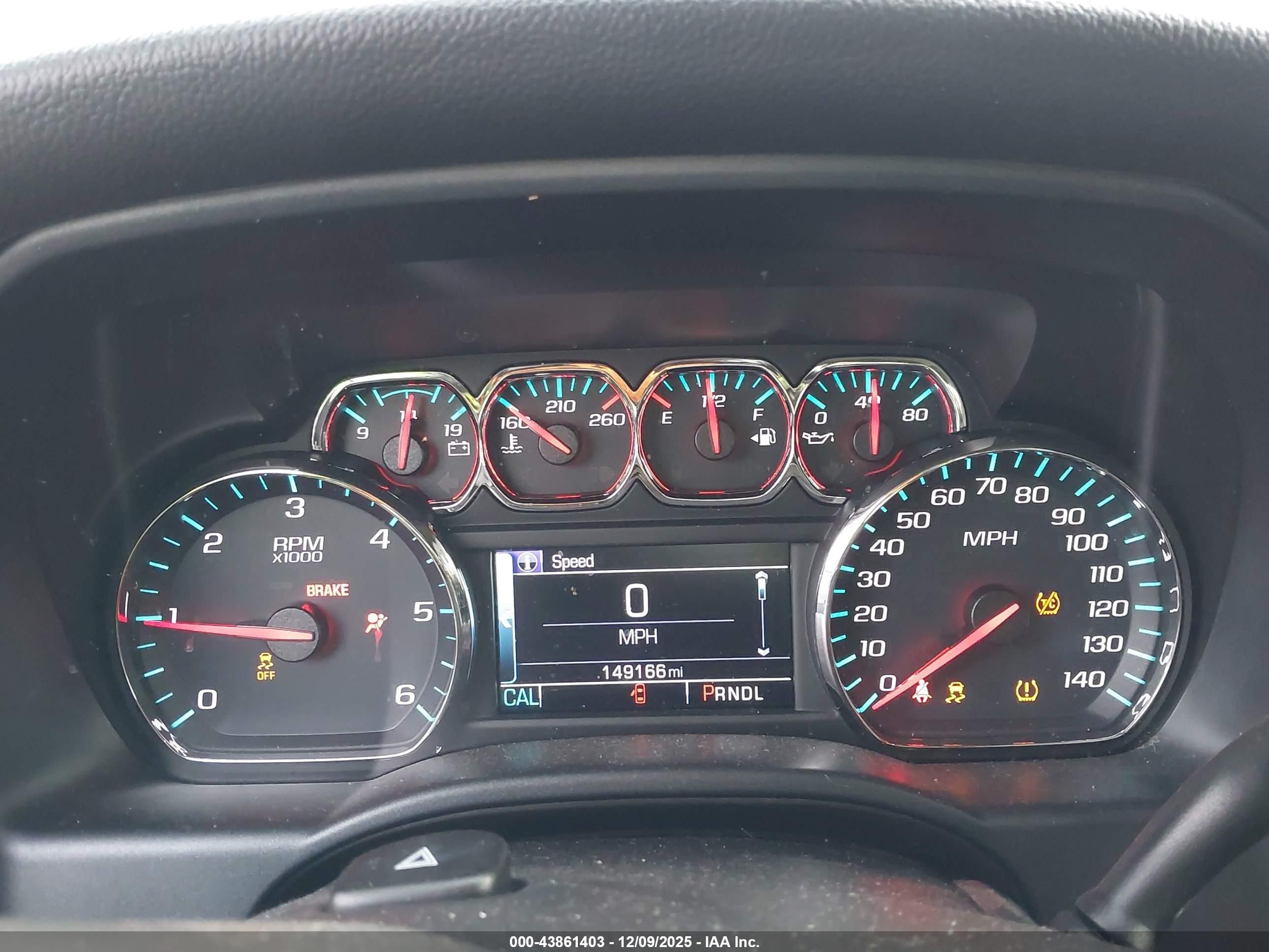 CHEVROLET SILVERADO image 7