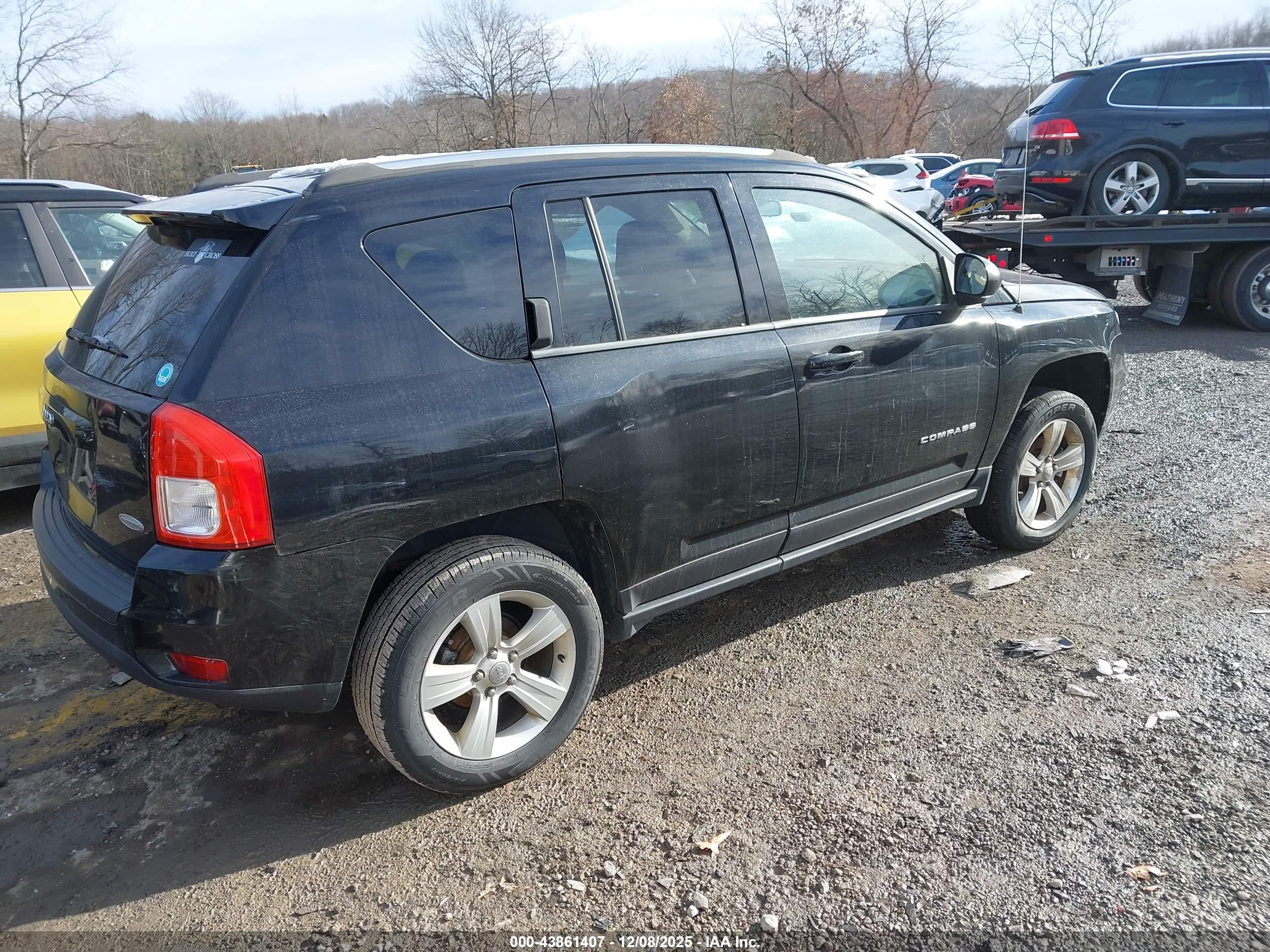 JEEP COMPASS image 4