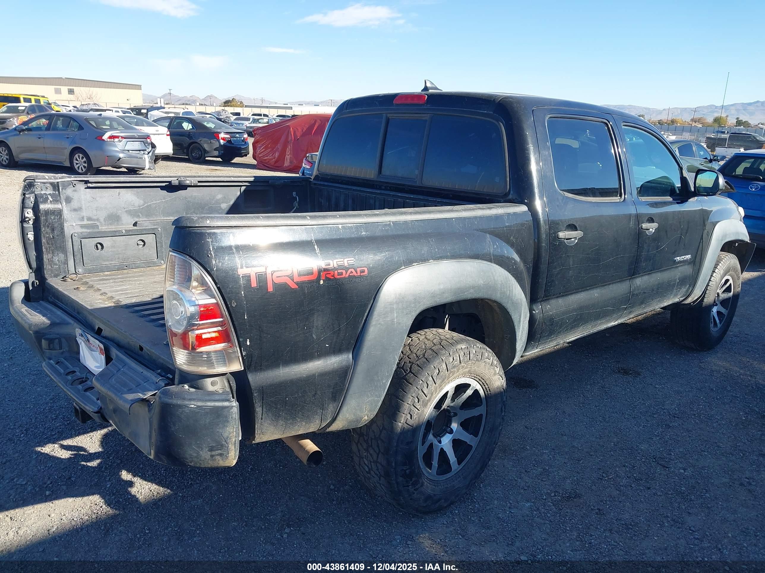 TOYOTA TACOMA image 4