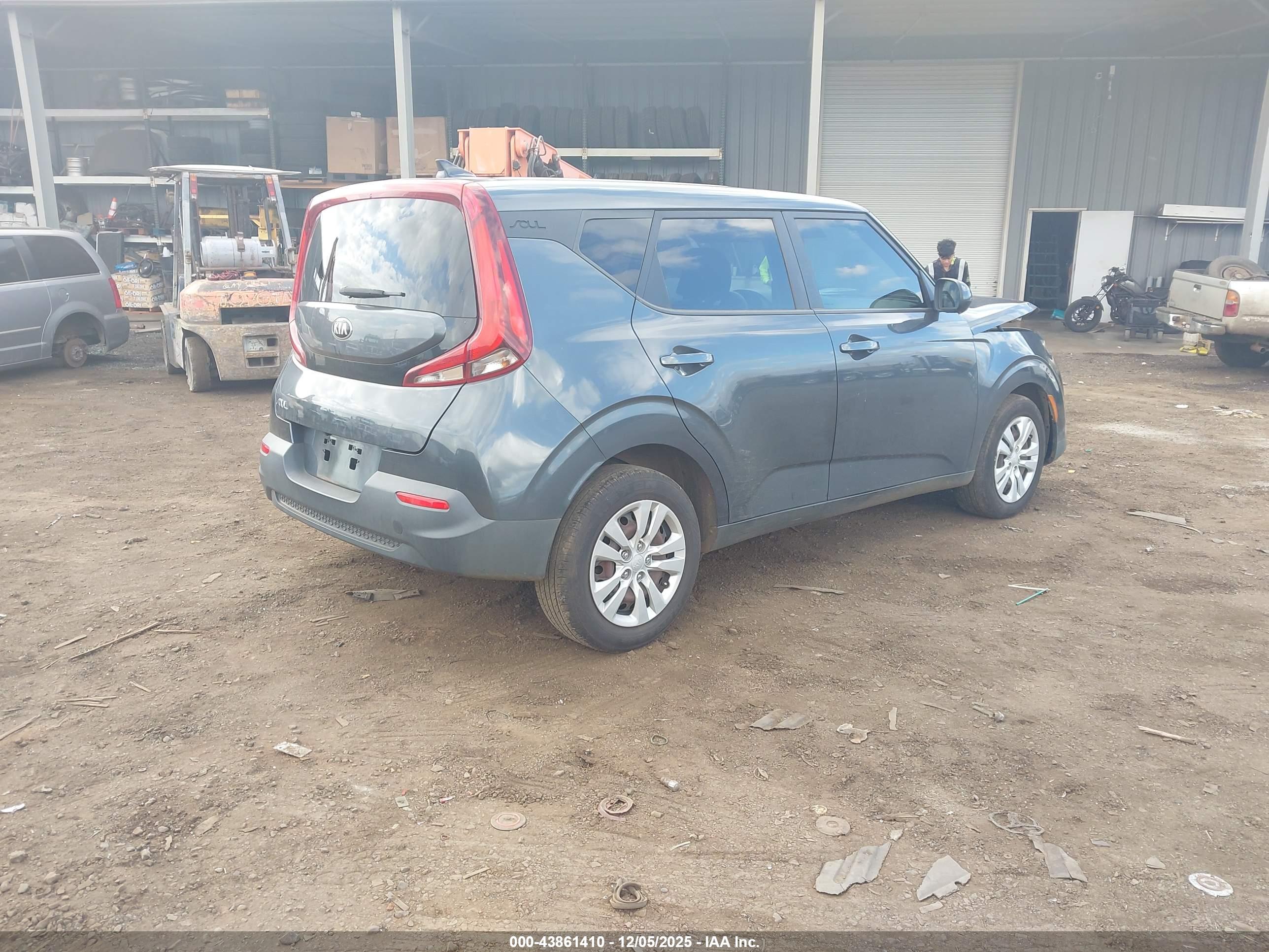 KIA SOUL image 4