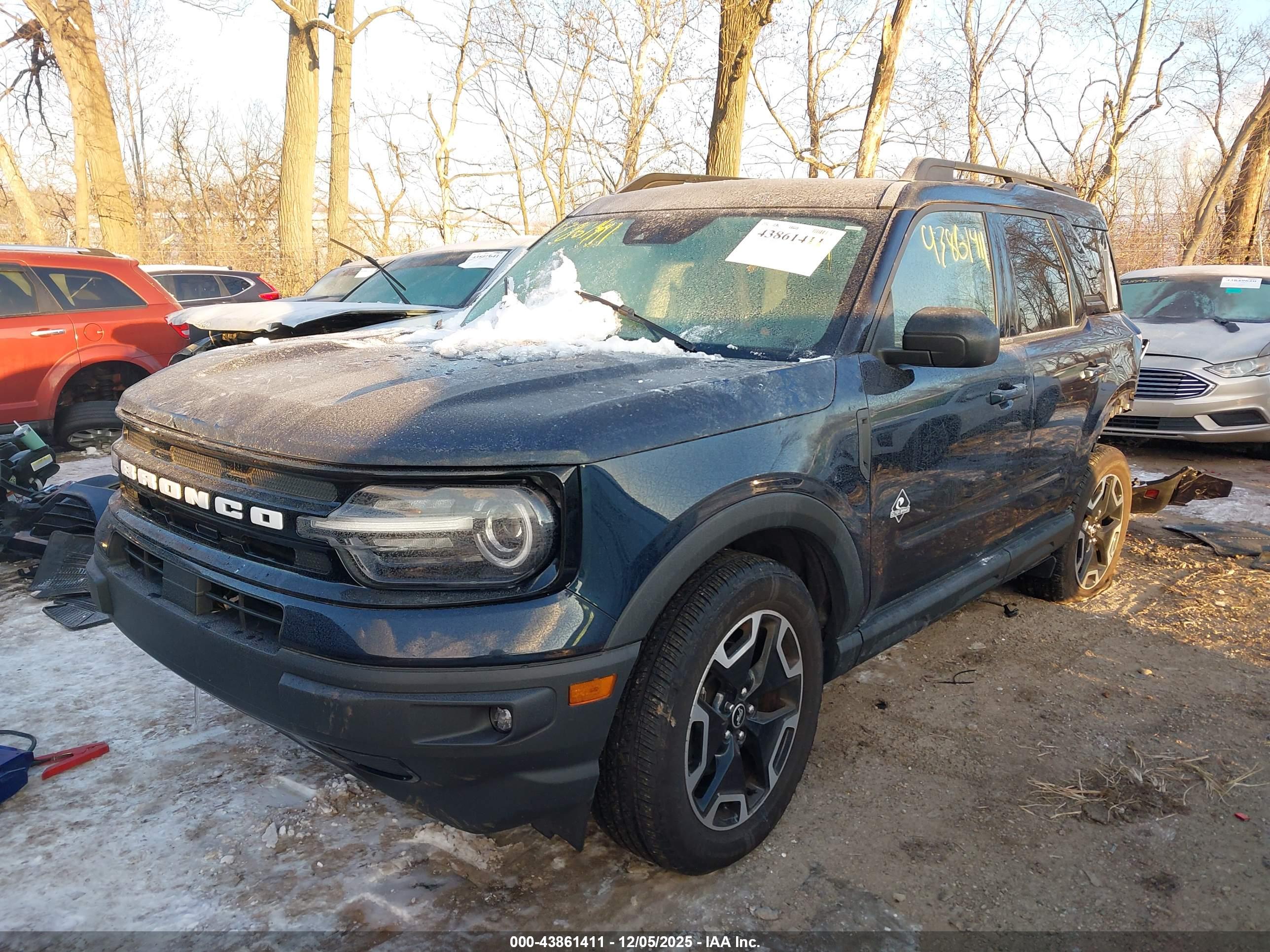 FORD BRONCO image 2