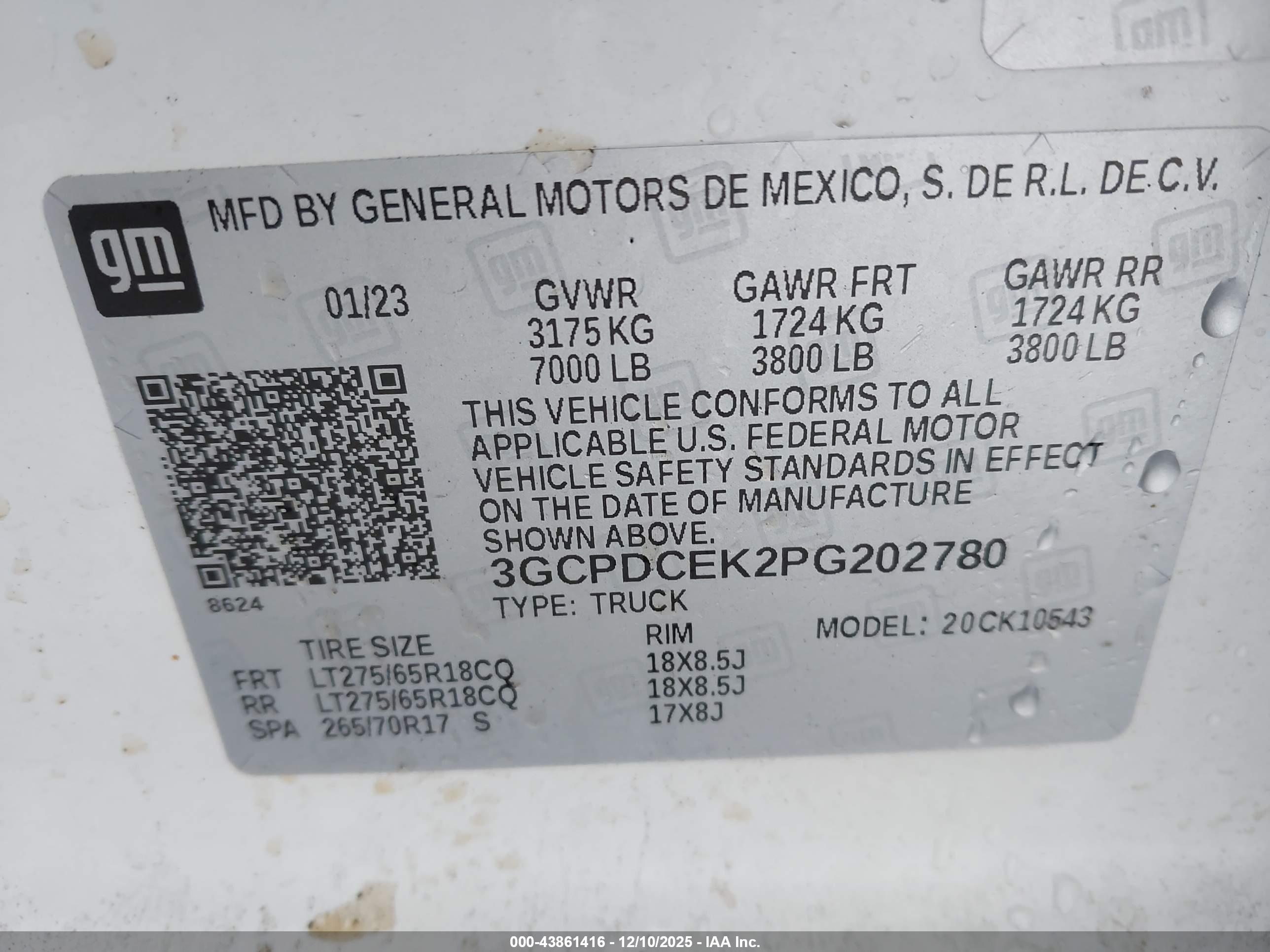 CHEVROLET SILVERADO image 9