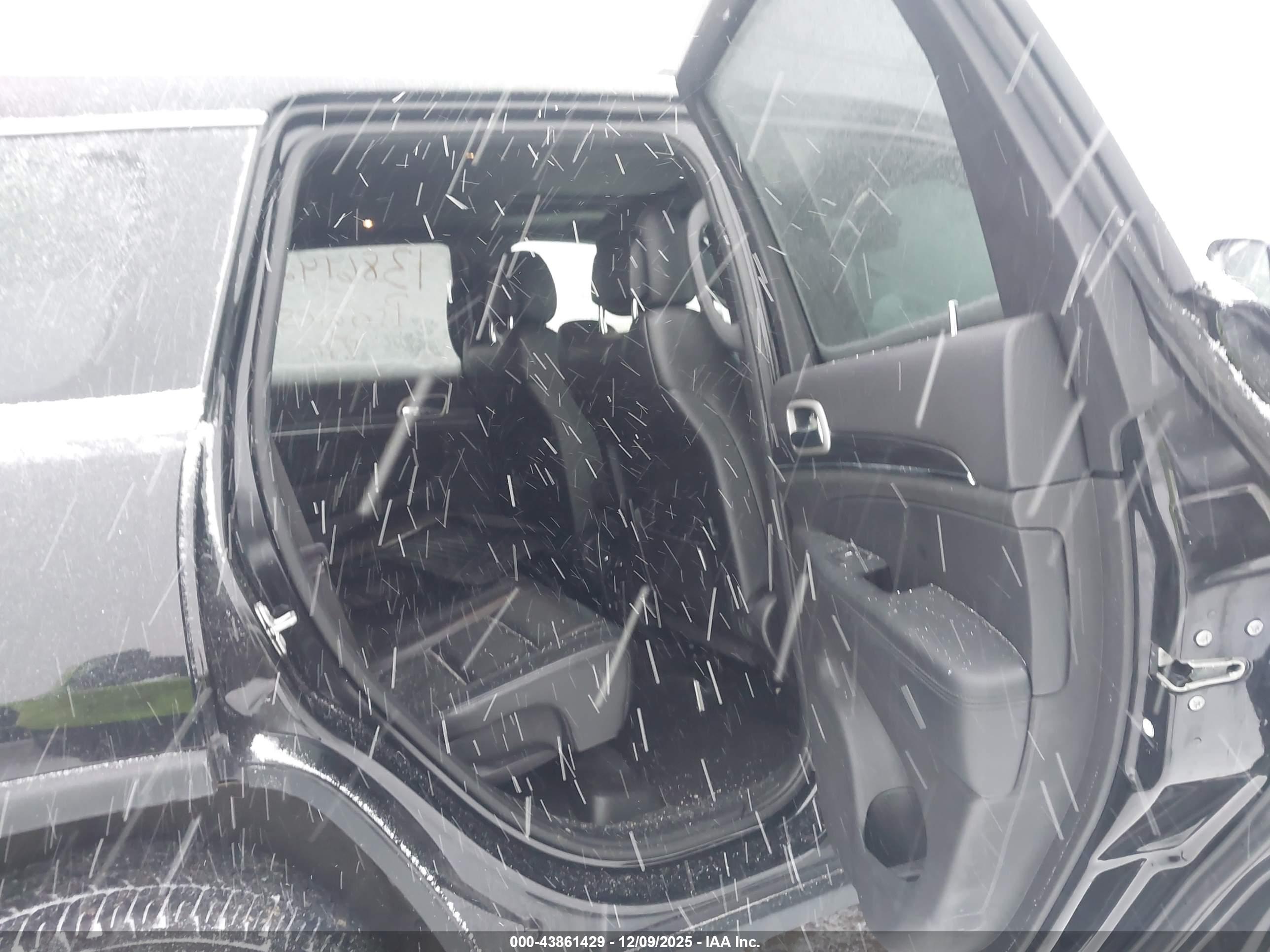 JEEP GRAND image 8