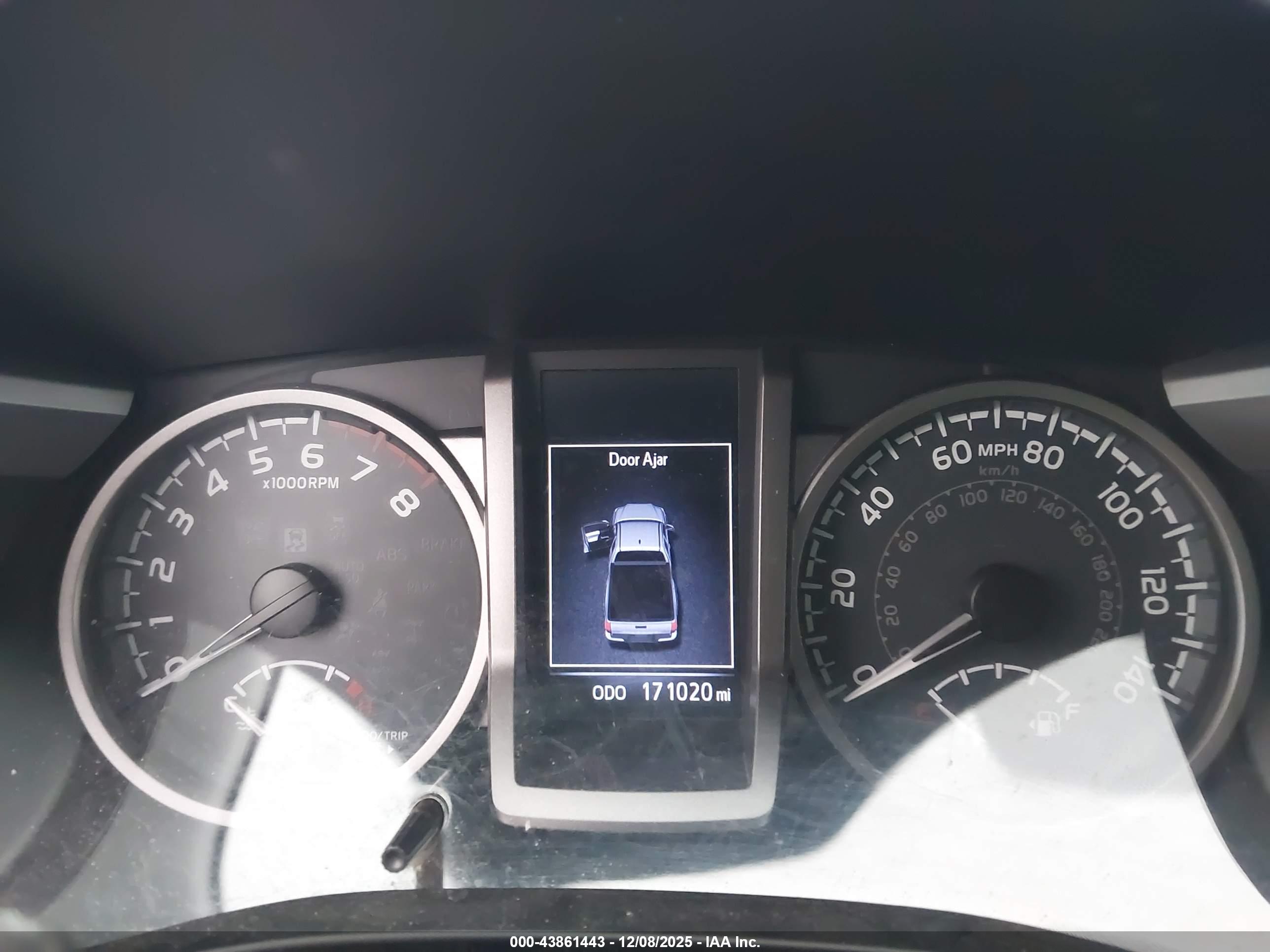 TOYOTA TACOMA image 7