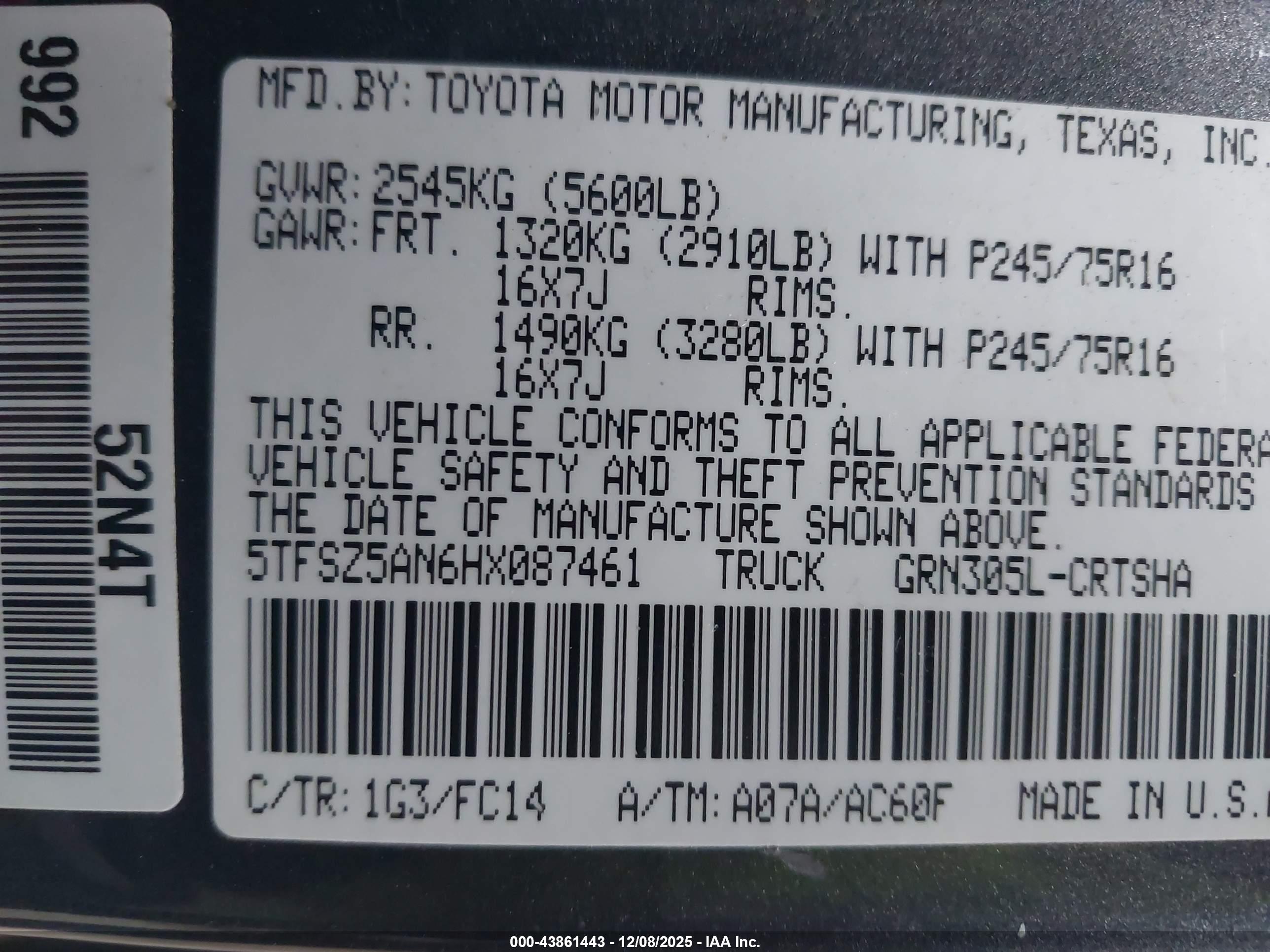 TOYOTA TACOMA image 9