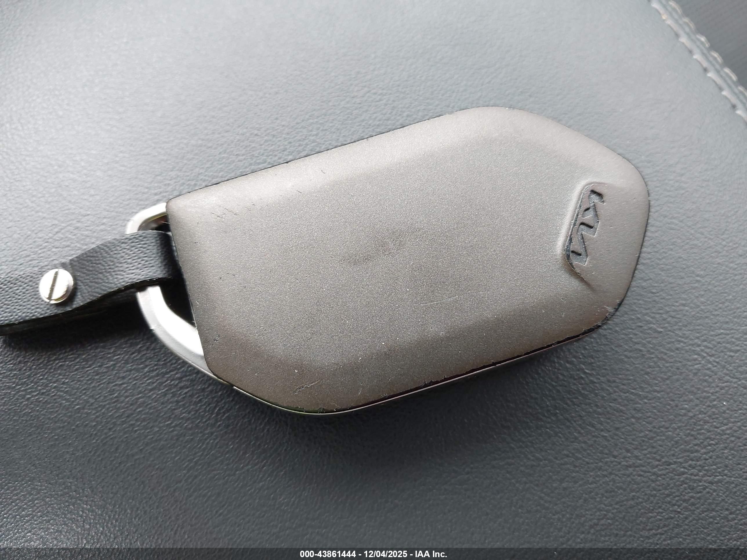 KIA SORENTO image 11