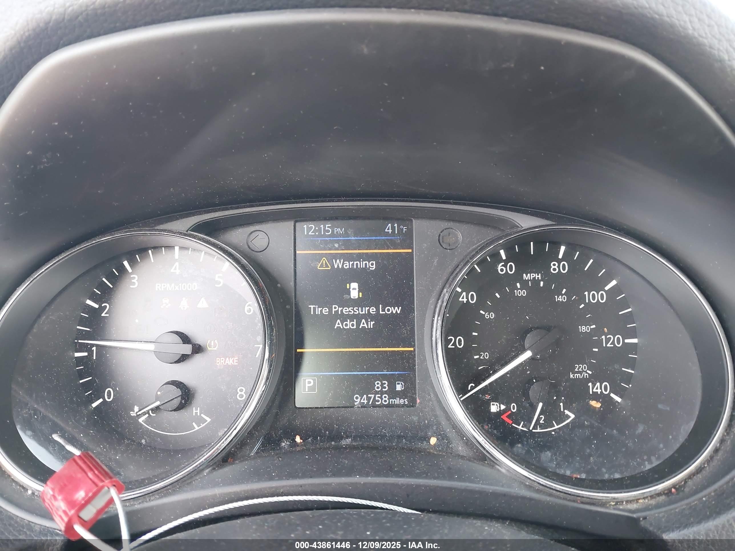 NISSAN ROGUE image 7