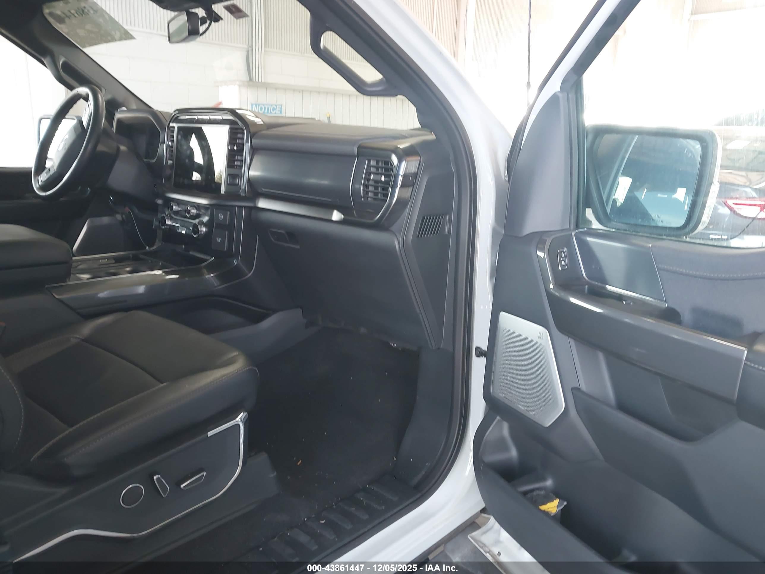 FORD F-150 image 5