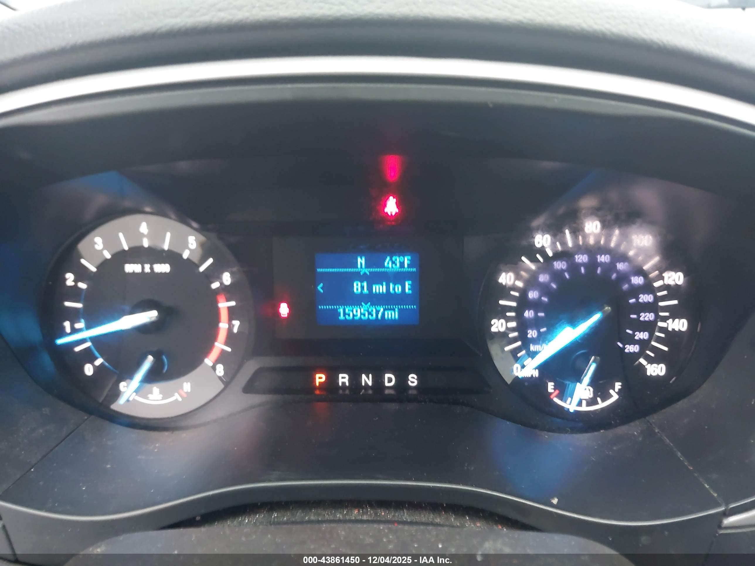 FORD FUSION image 7