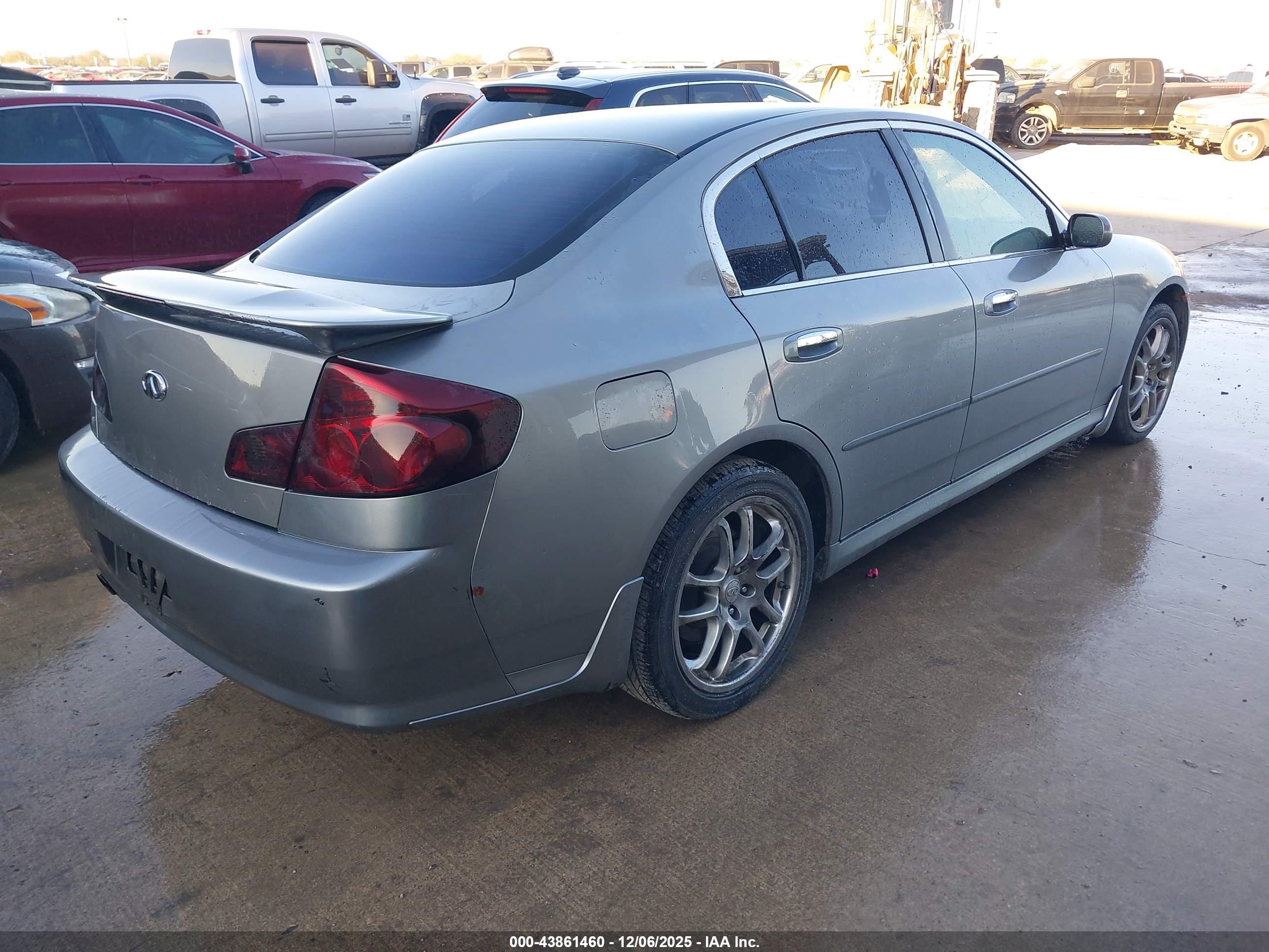 INFINITI G35 image 4
