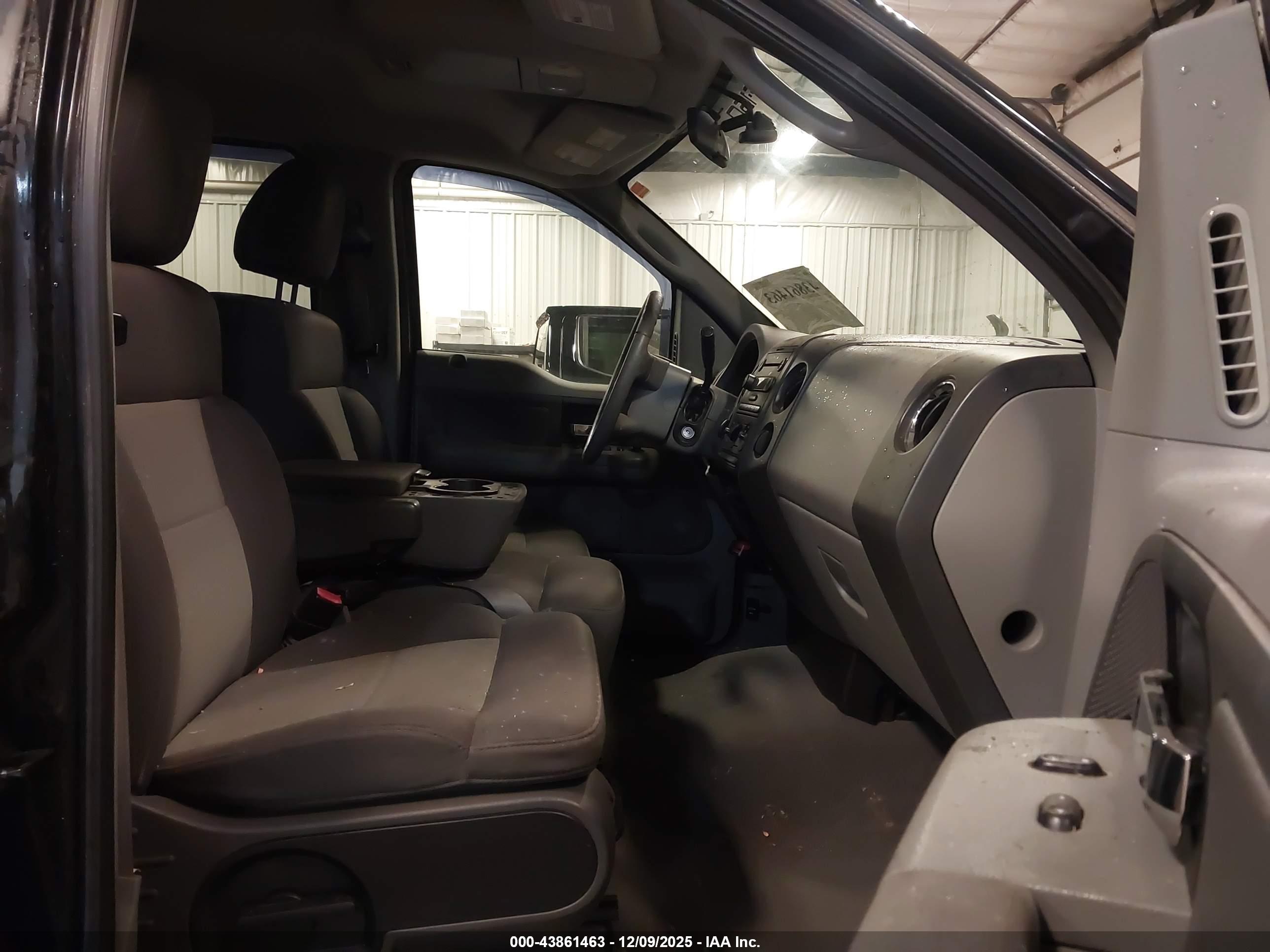 FORD F-150 image 5