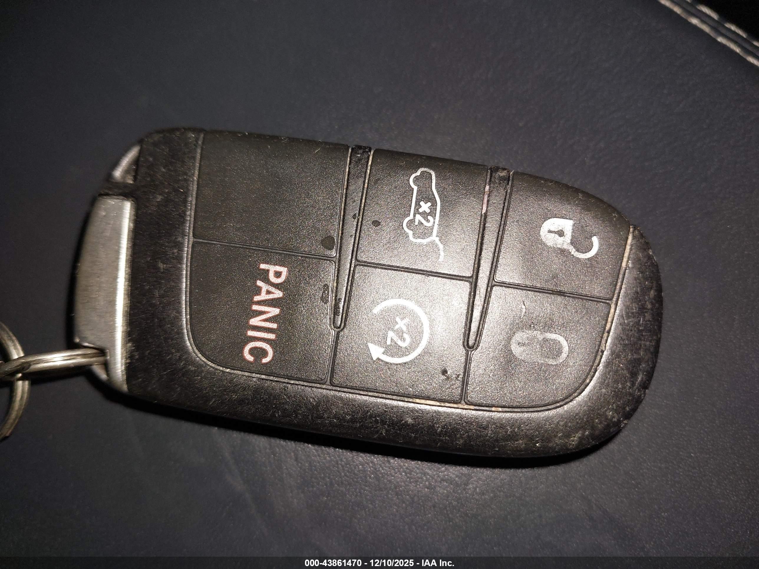 JEEP GRAND image 11