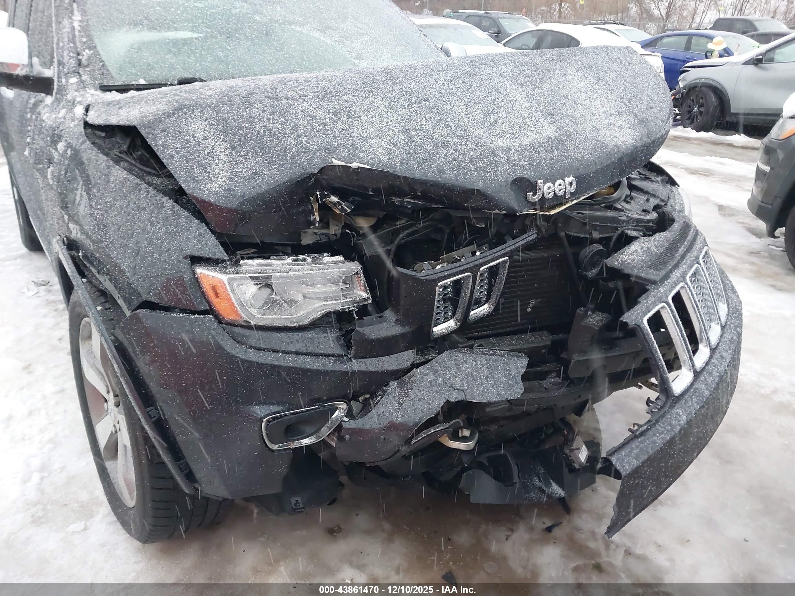 JEEP GRAND image 6