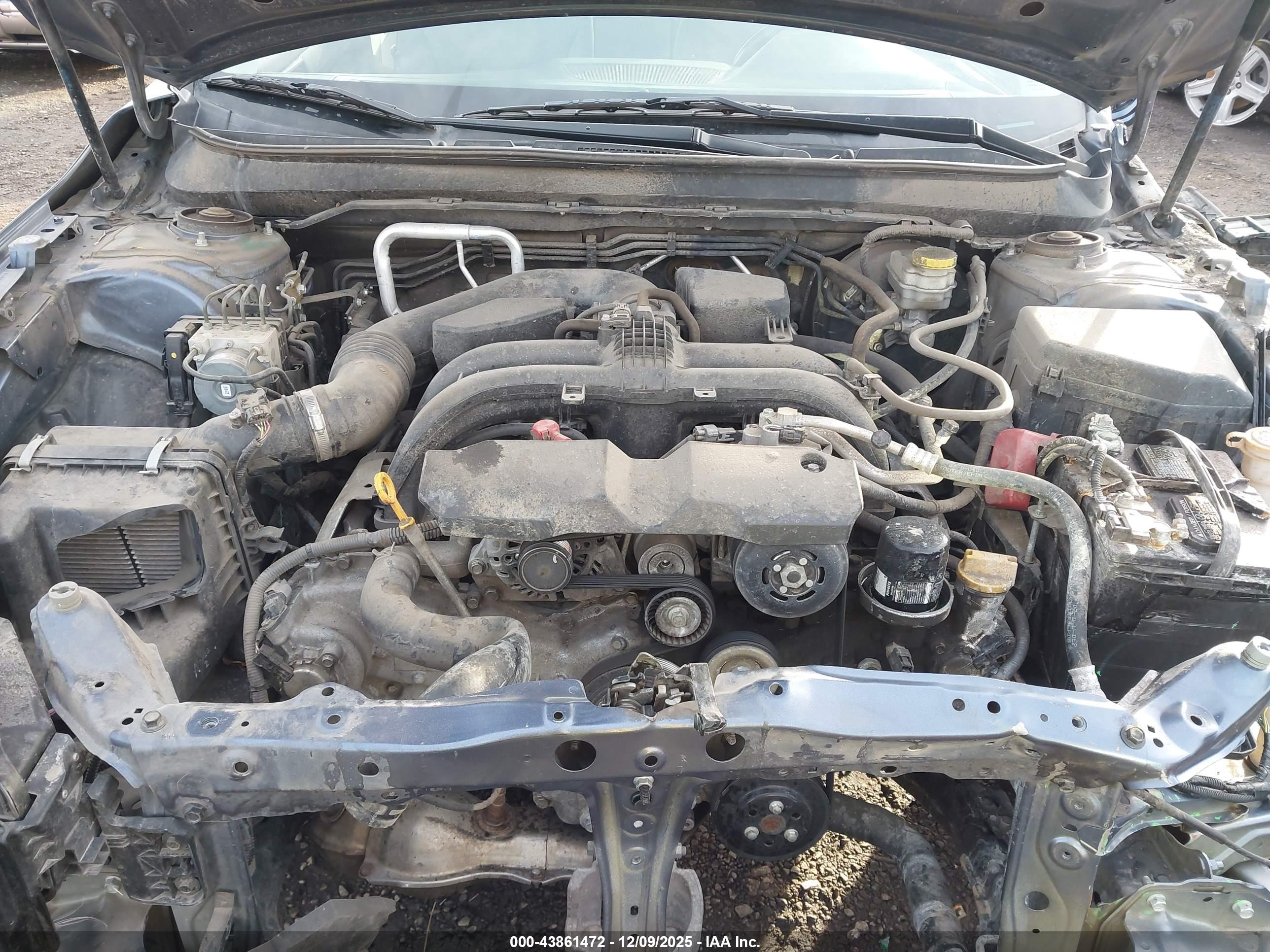 SUBARU LEGACY image 10