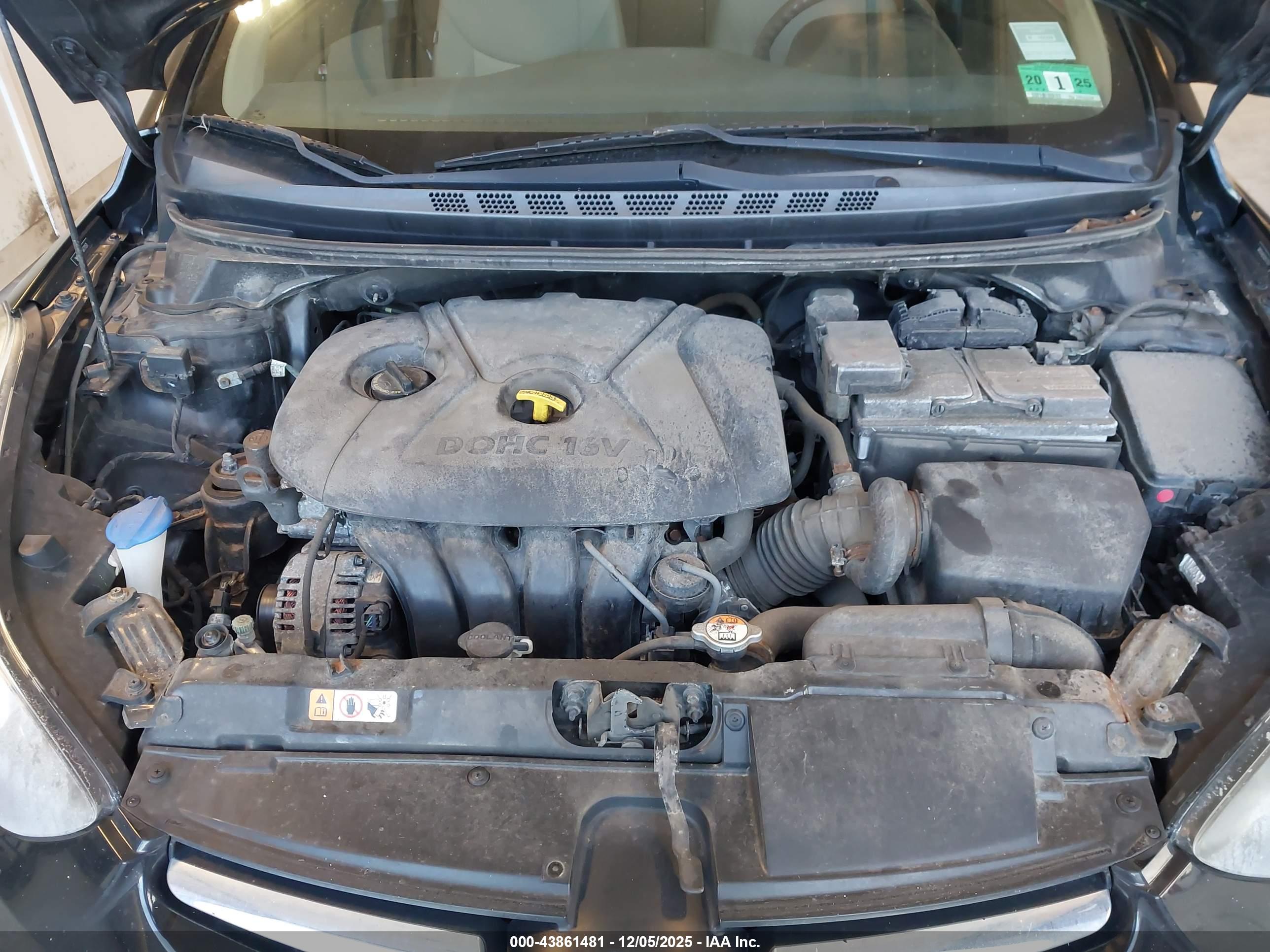 HYUNDAI ELANTRA image 10