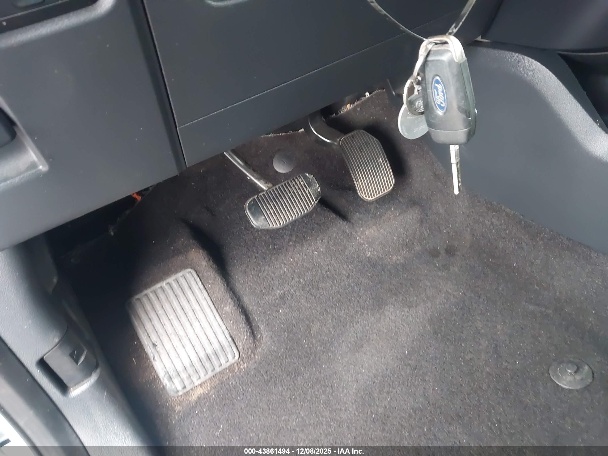 FORD F-150 image 11