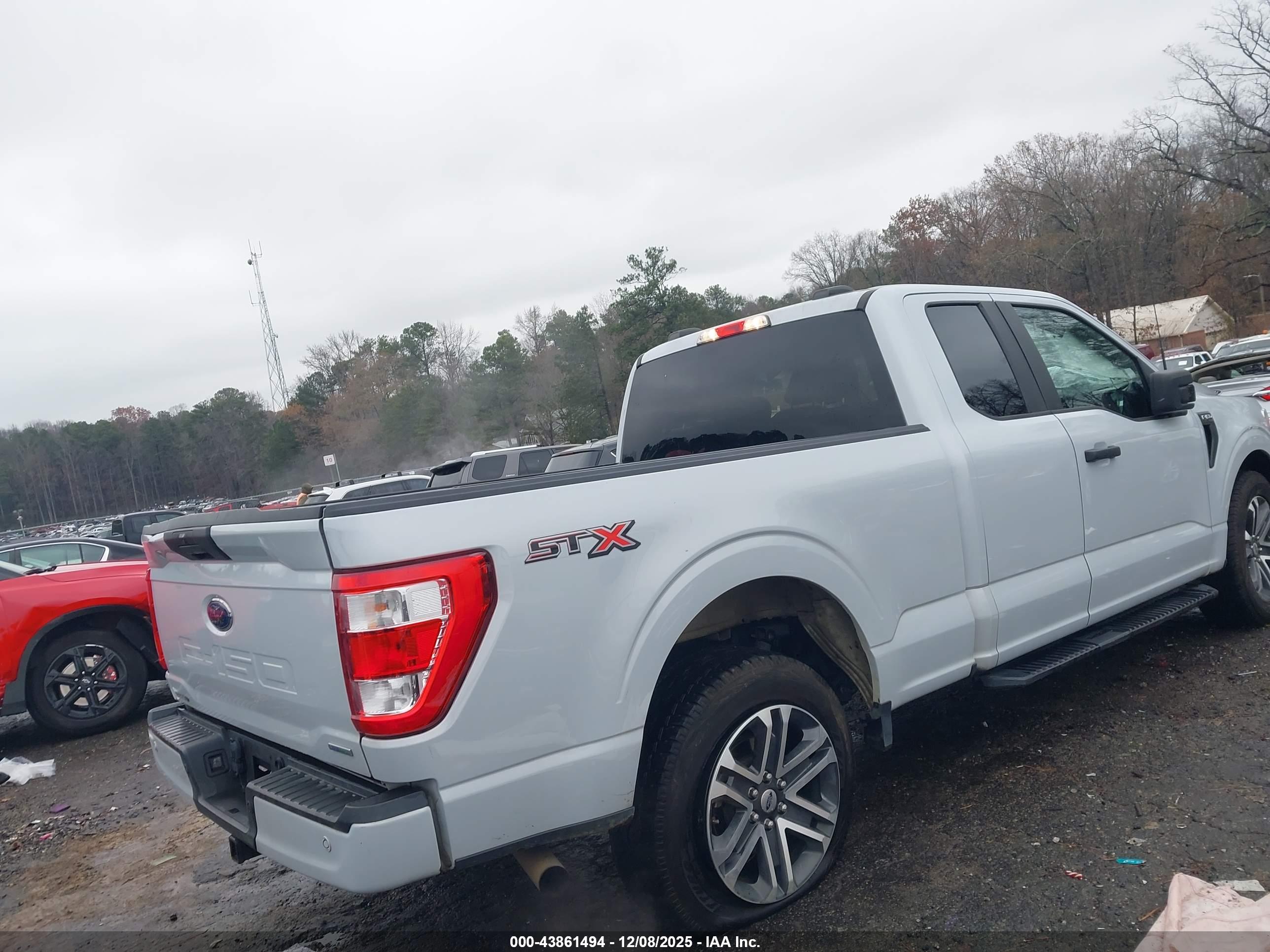 FORD F-150 image 4