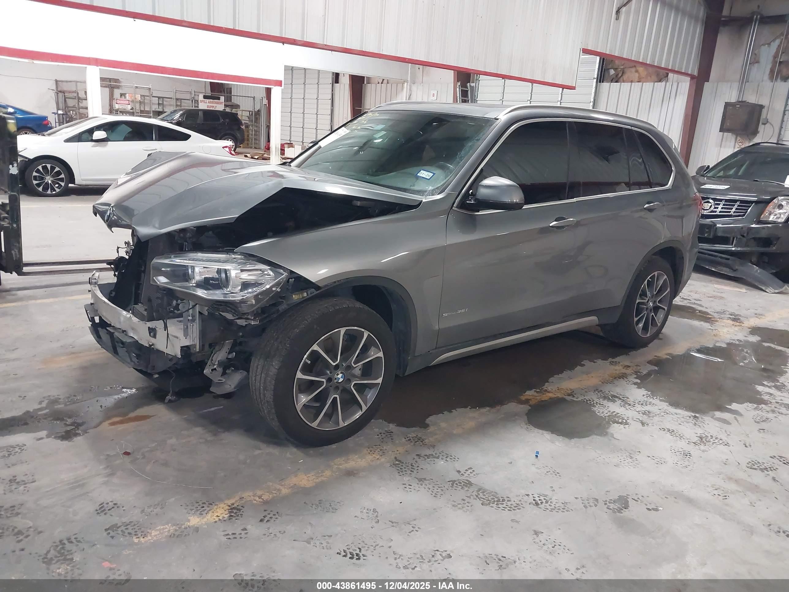 BMW X5 image 2