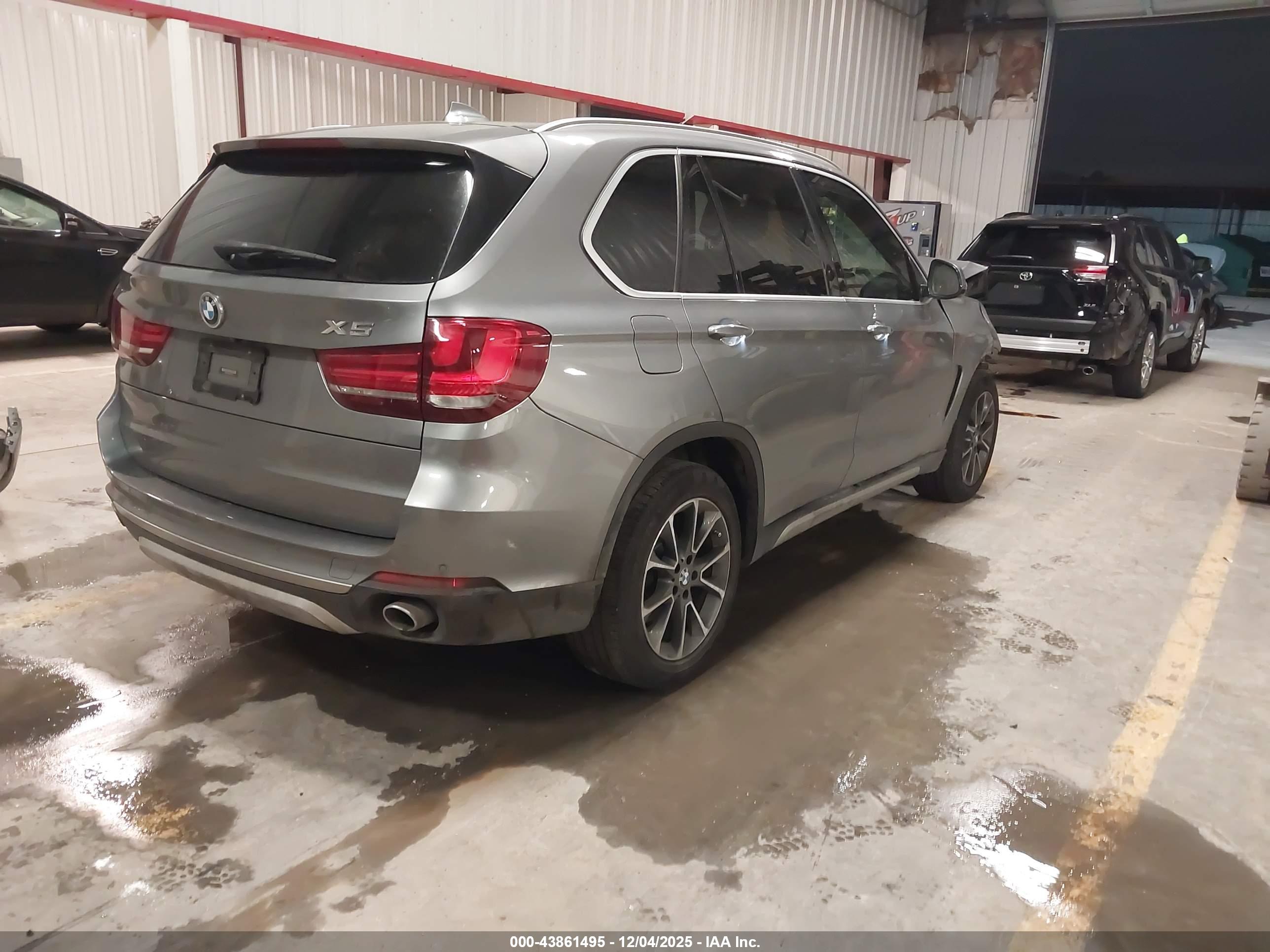 BMW X5 image 4