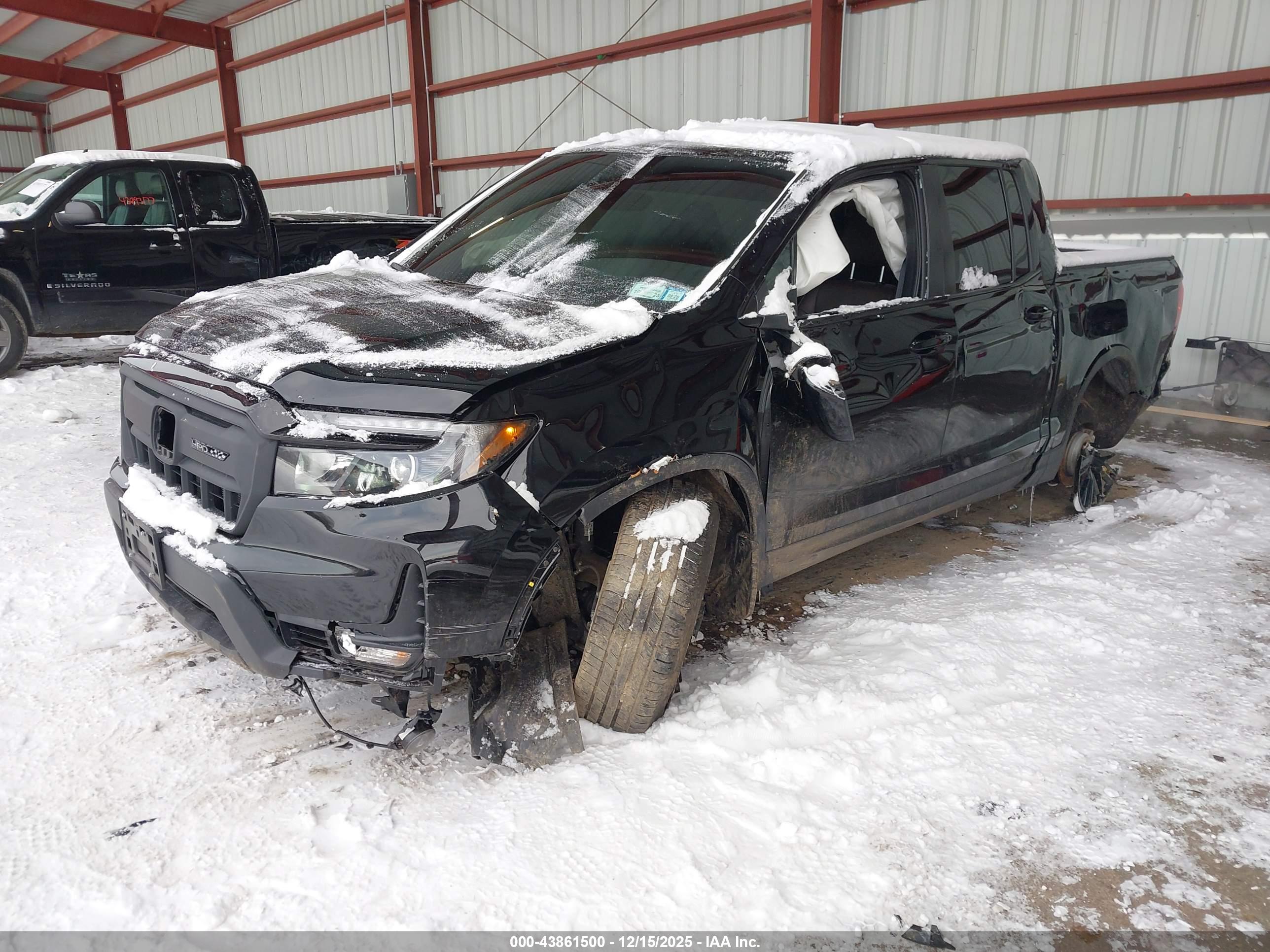 HONDA RIDGELINE image 2